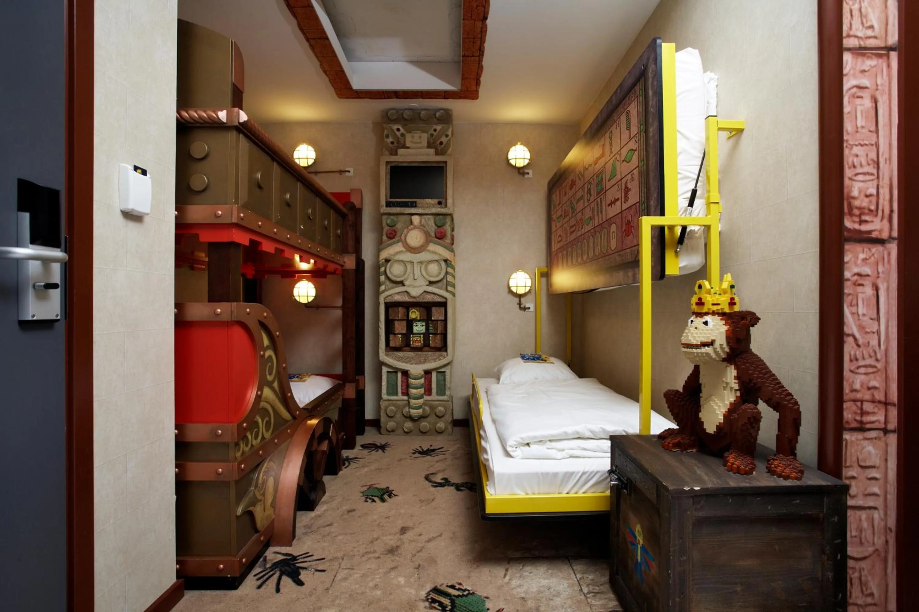 Photo of the whole room, Bed in Hotel Legoland