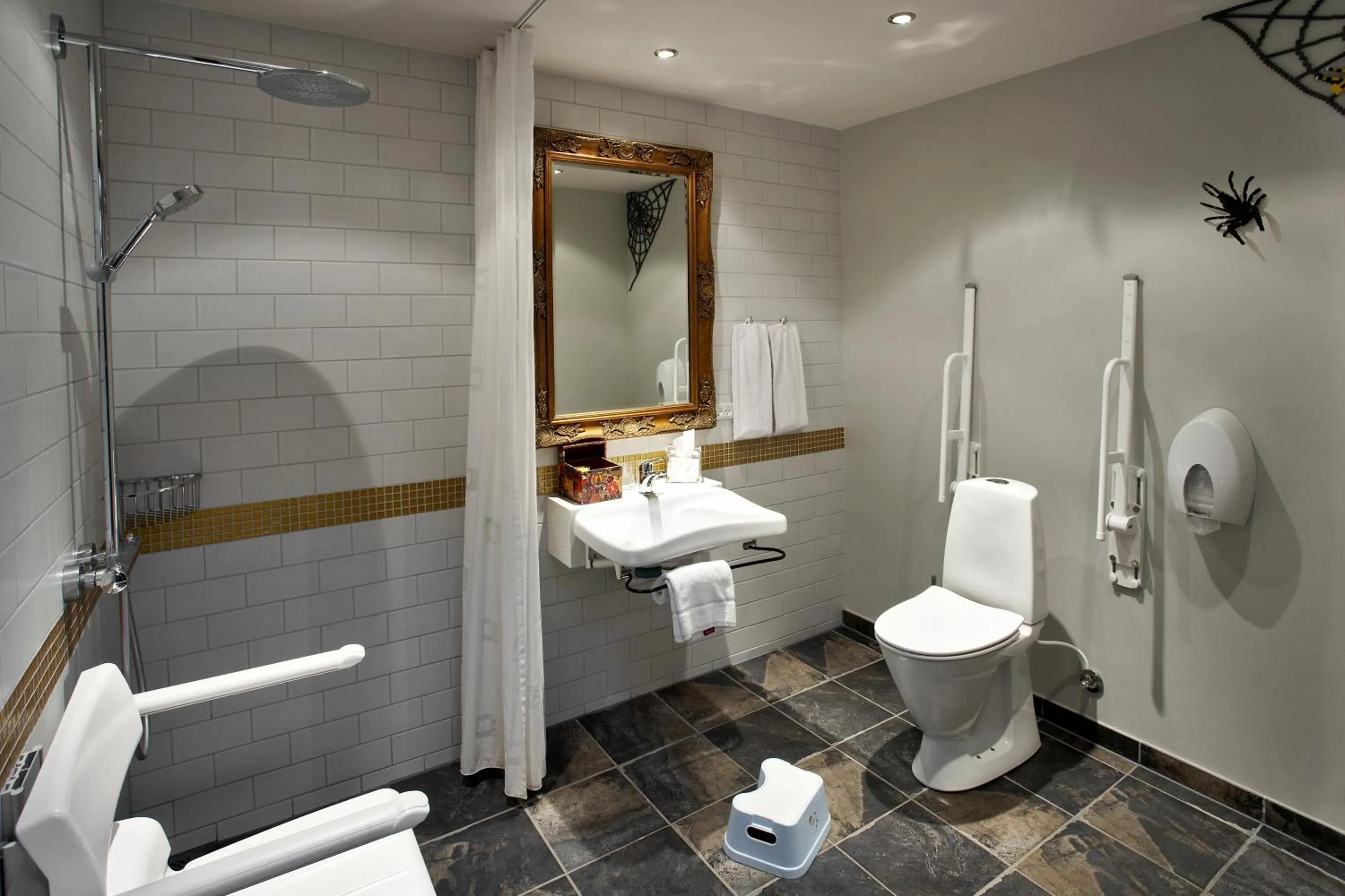 Bathroom in Hotel Legoland