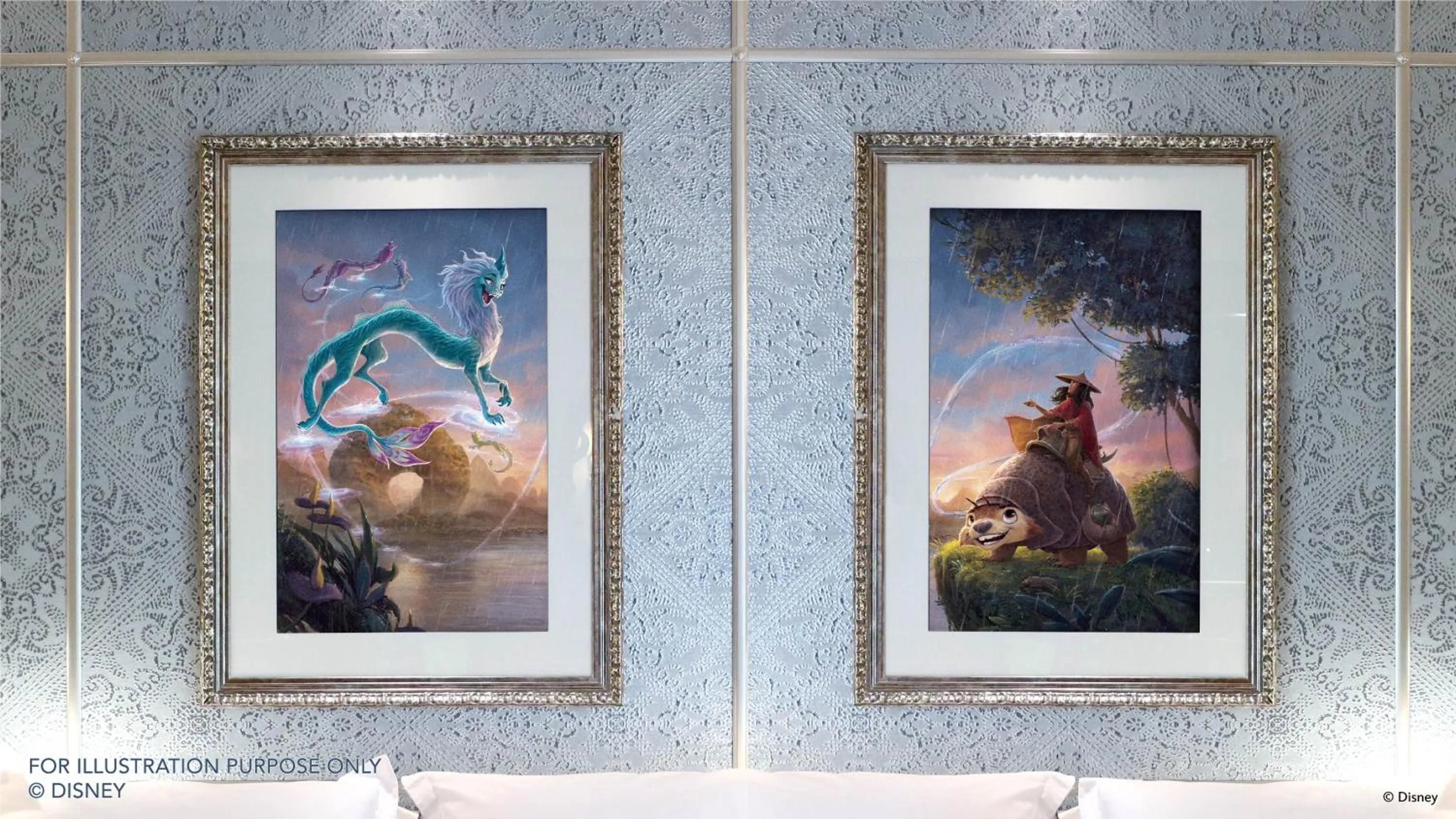 Bedroom in Disneyland® Hotel