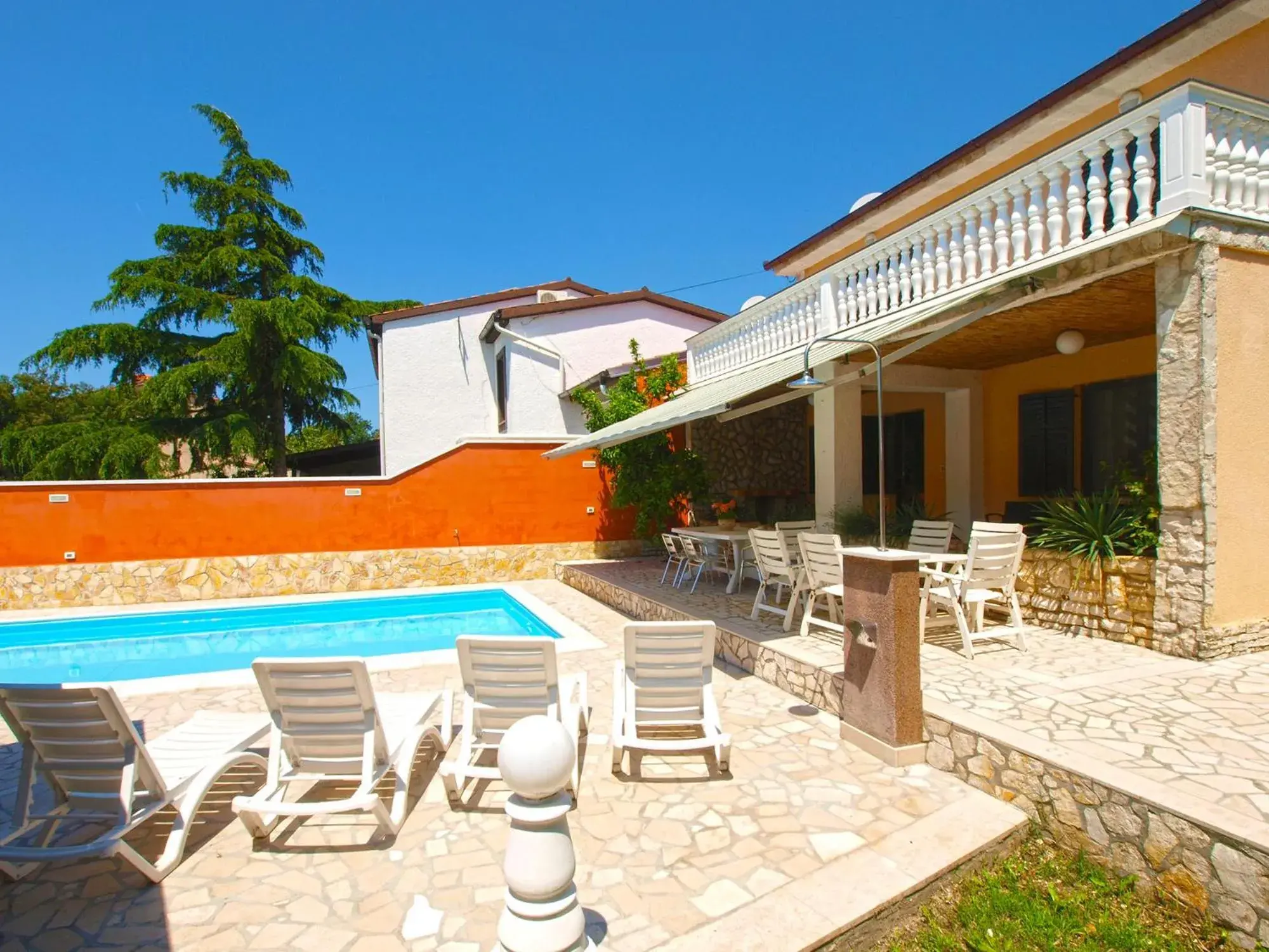 House Puntizela with pool 747 House Puntizela with pool 747
