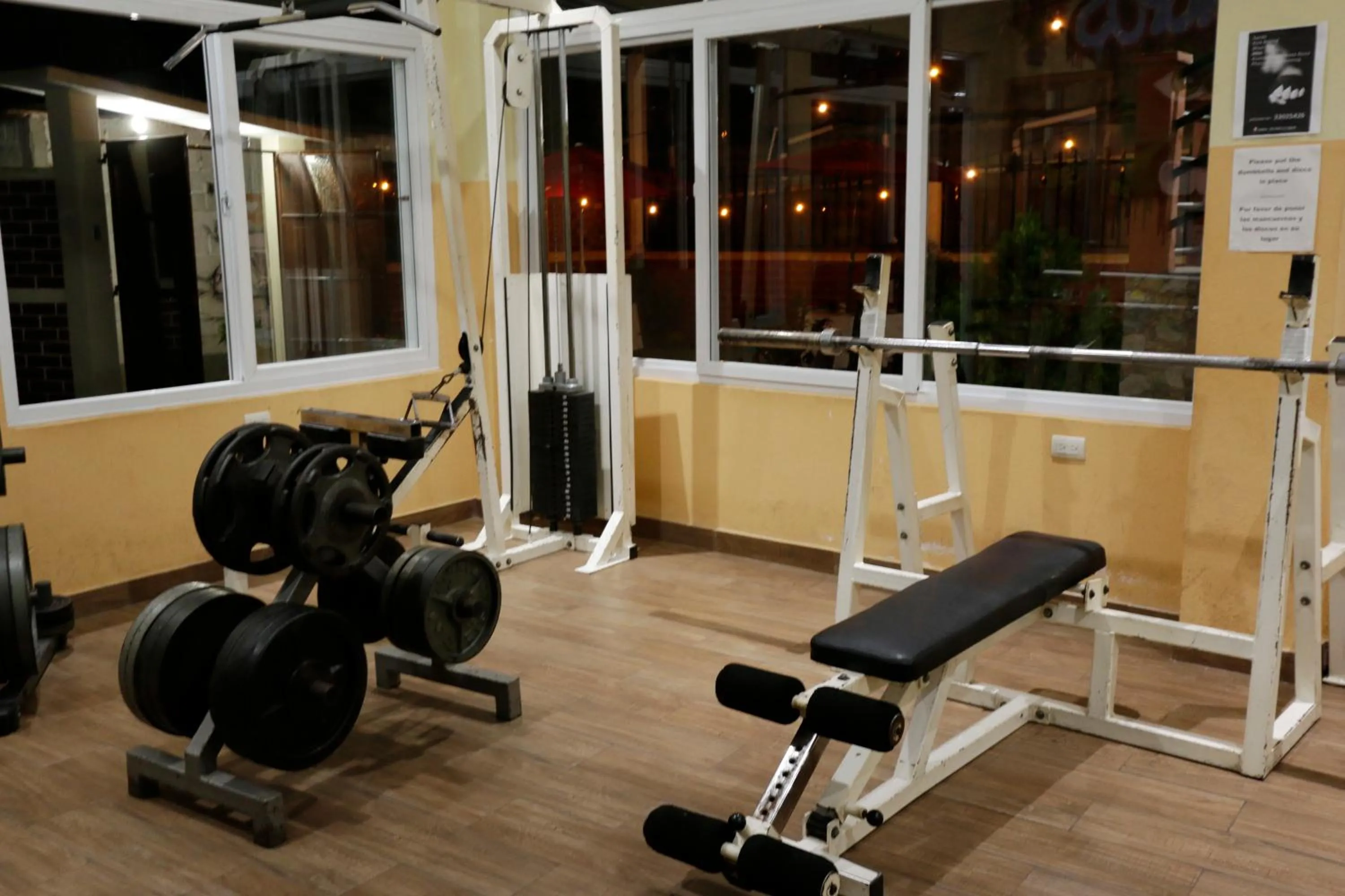 Fitness centre/facilities in El Delfin Hotel y Restaurante