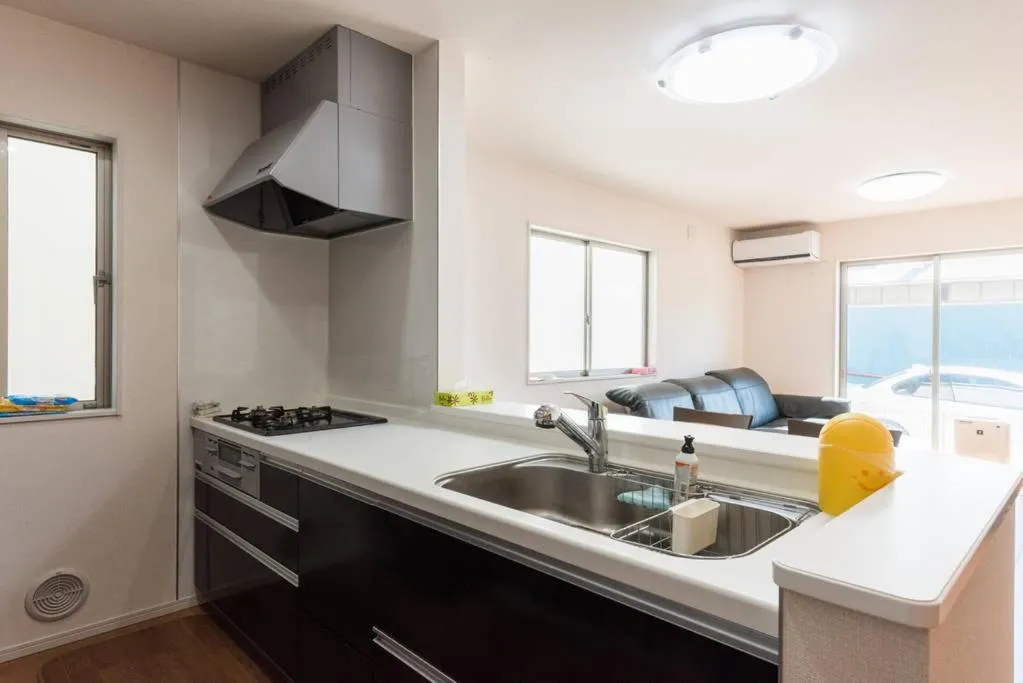 Kitchen or kitchenette in Hinode House