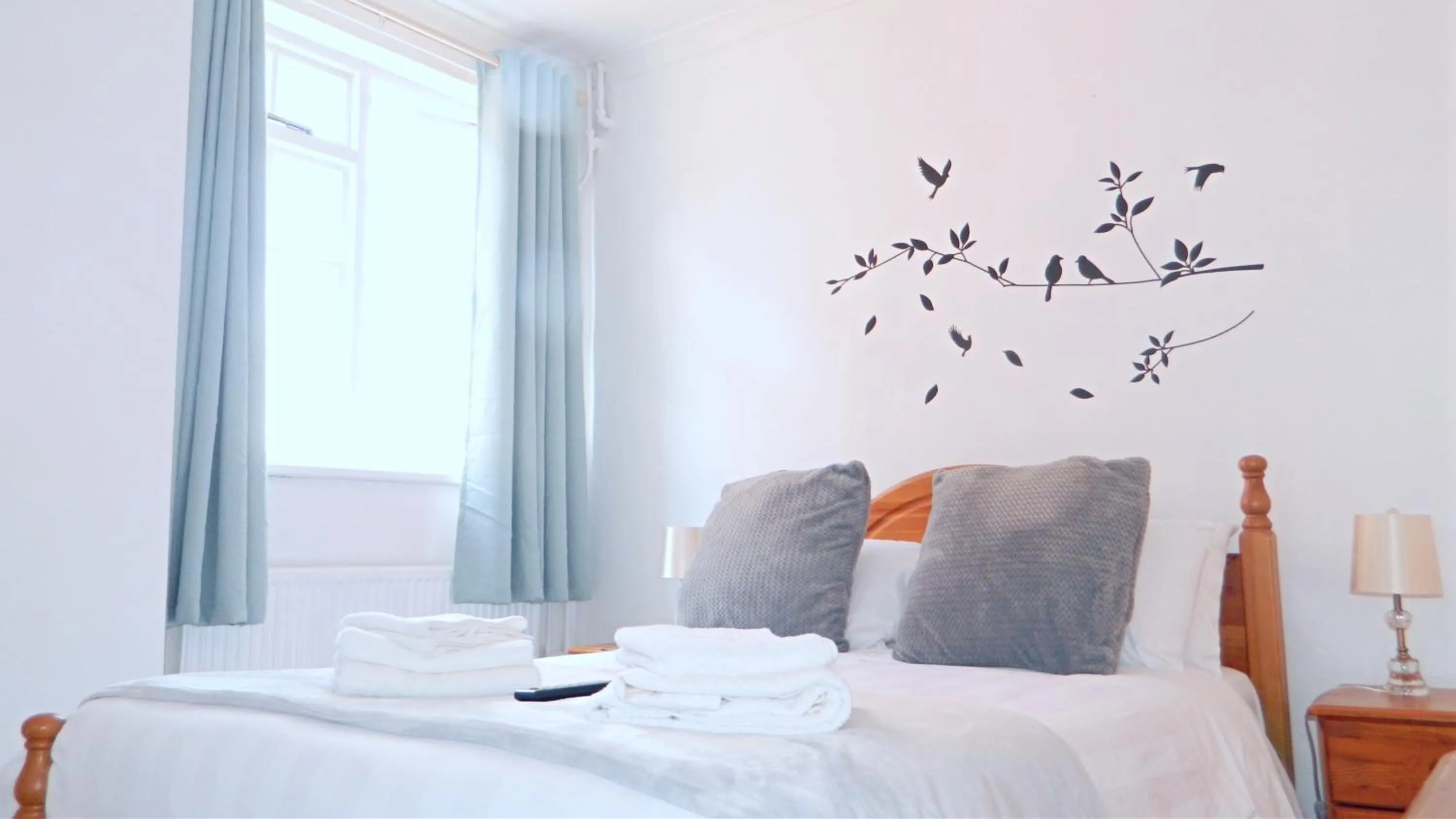 Bed in Kings Head Inn, Warwick