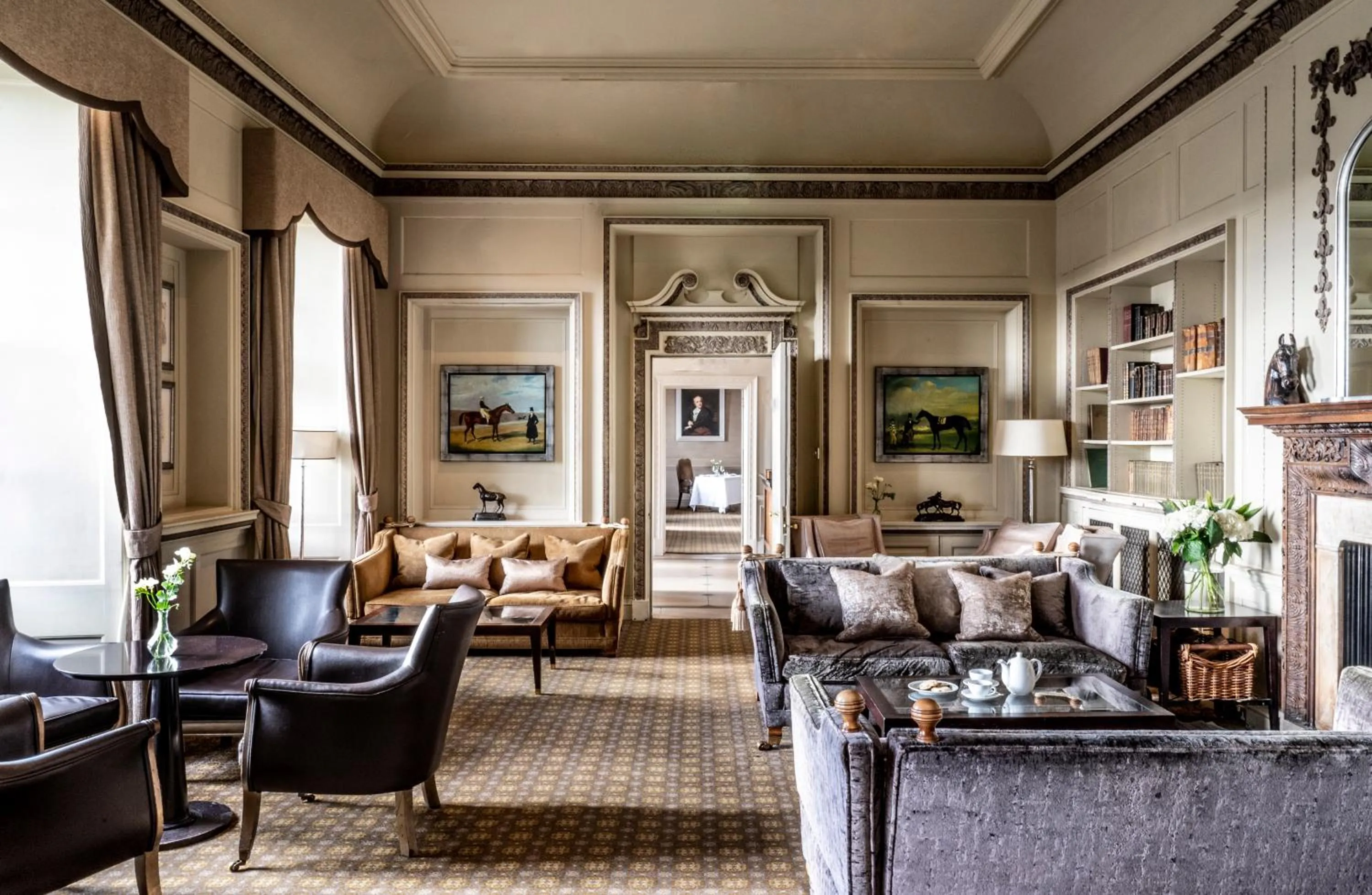 Lounge or bar in Wood Hall Hotel & Spa