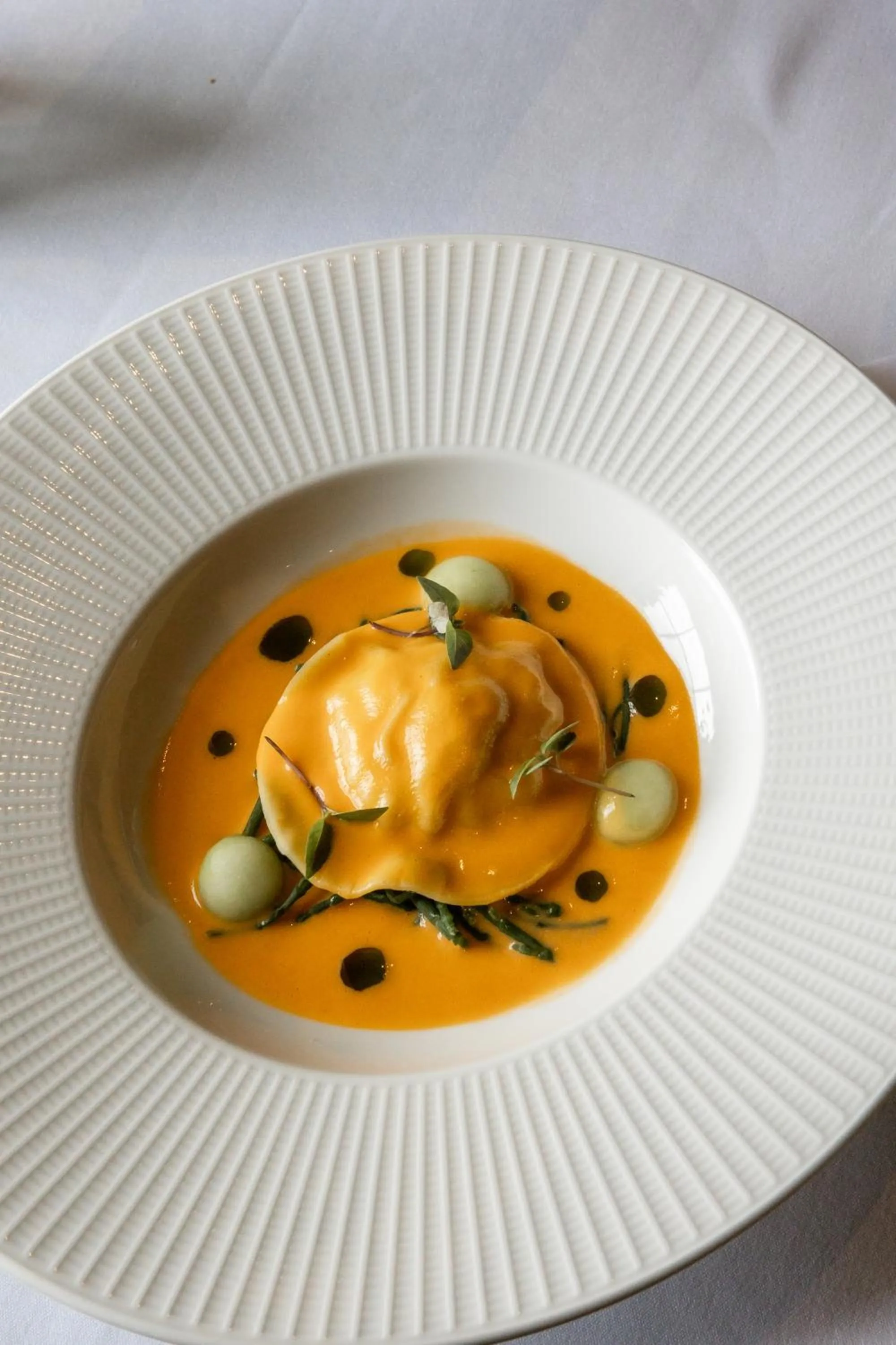 Food in Wood Hall Hotel & Spa