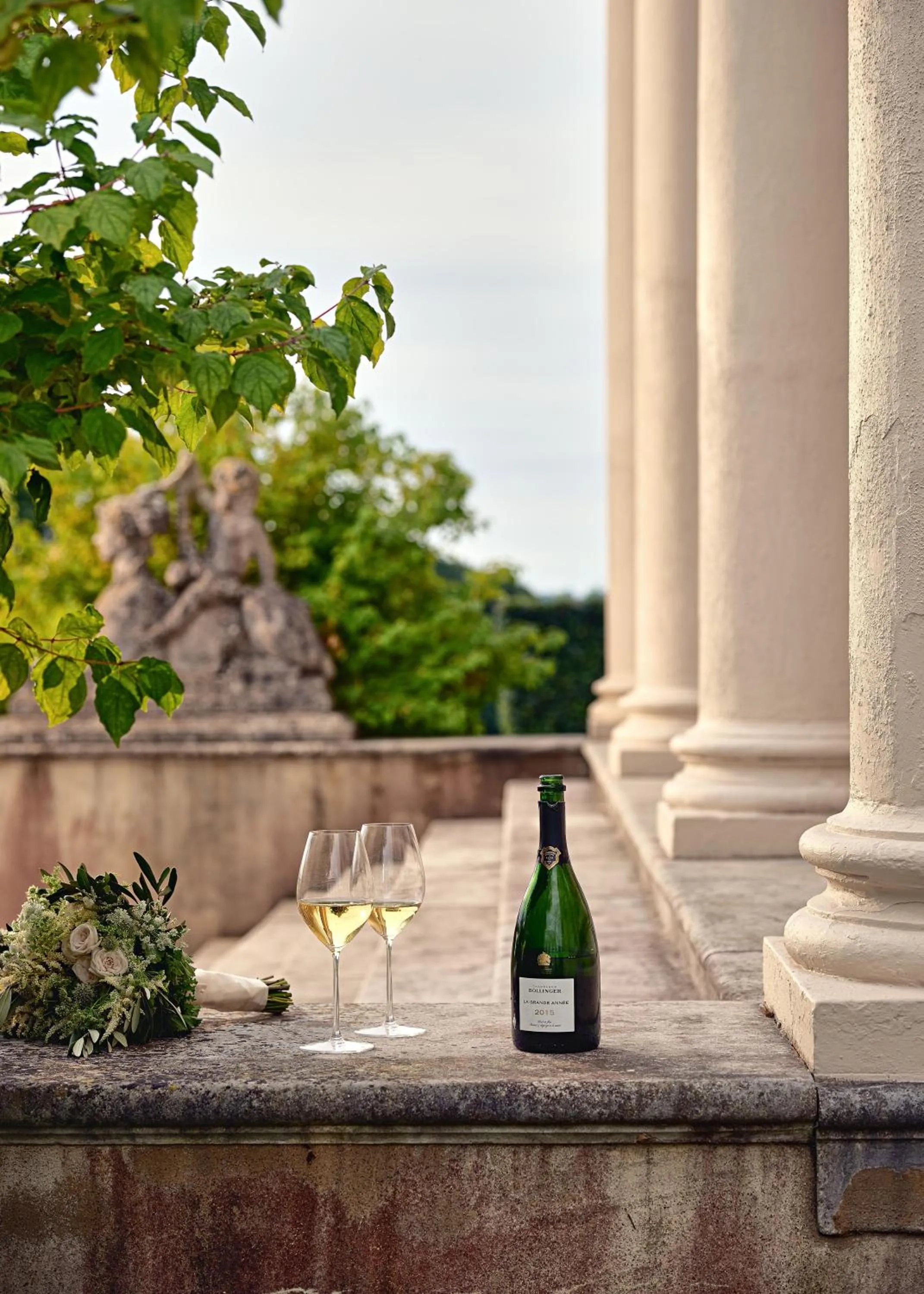 Drinks in Buxted Park Hotel