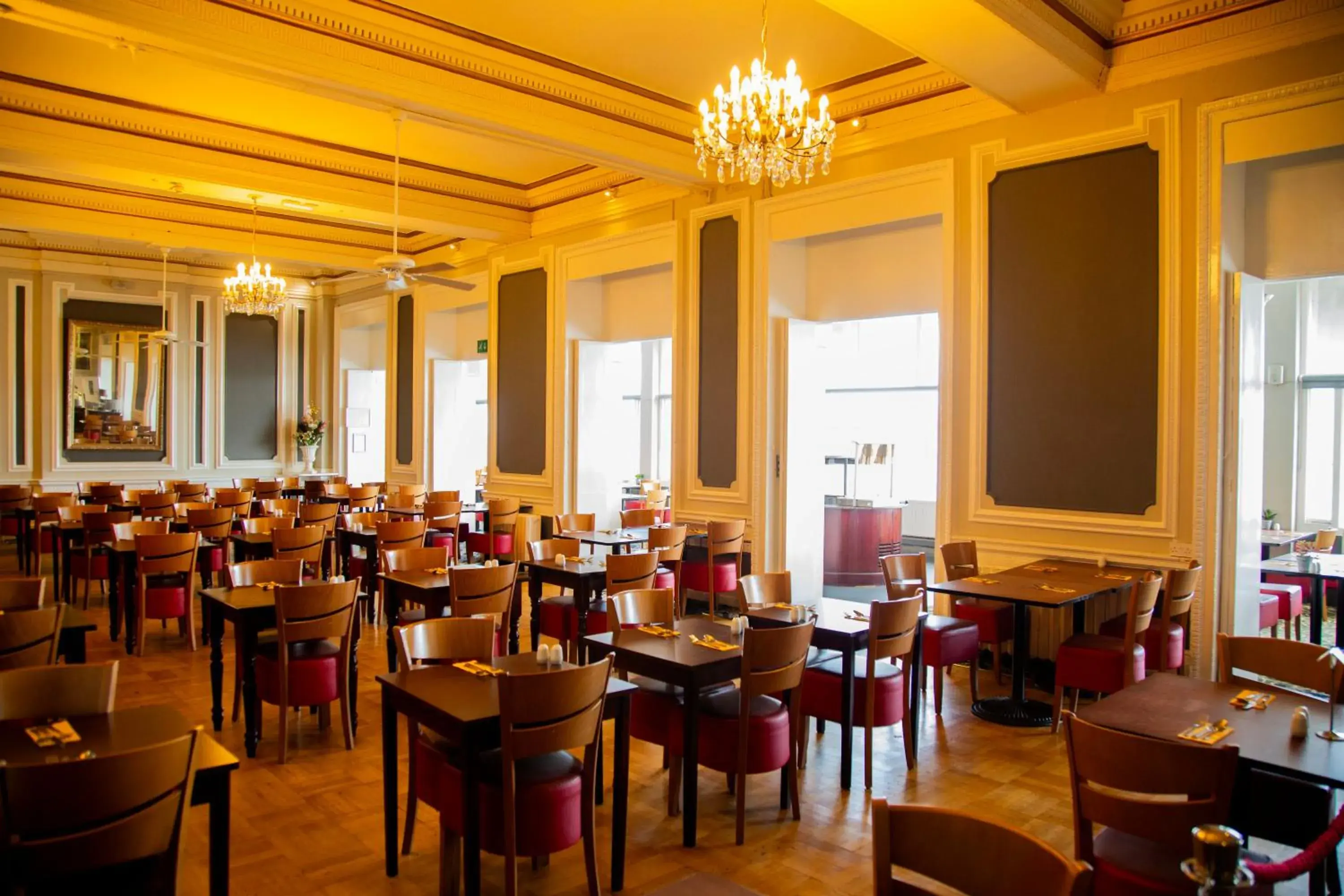 Restaurant/places to eat in The Grand Hotel Restaurant/places to eat in The Grand Hotel
