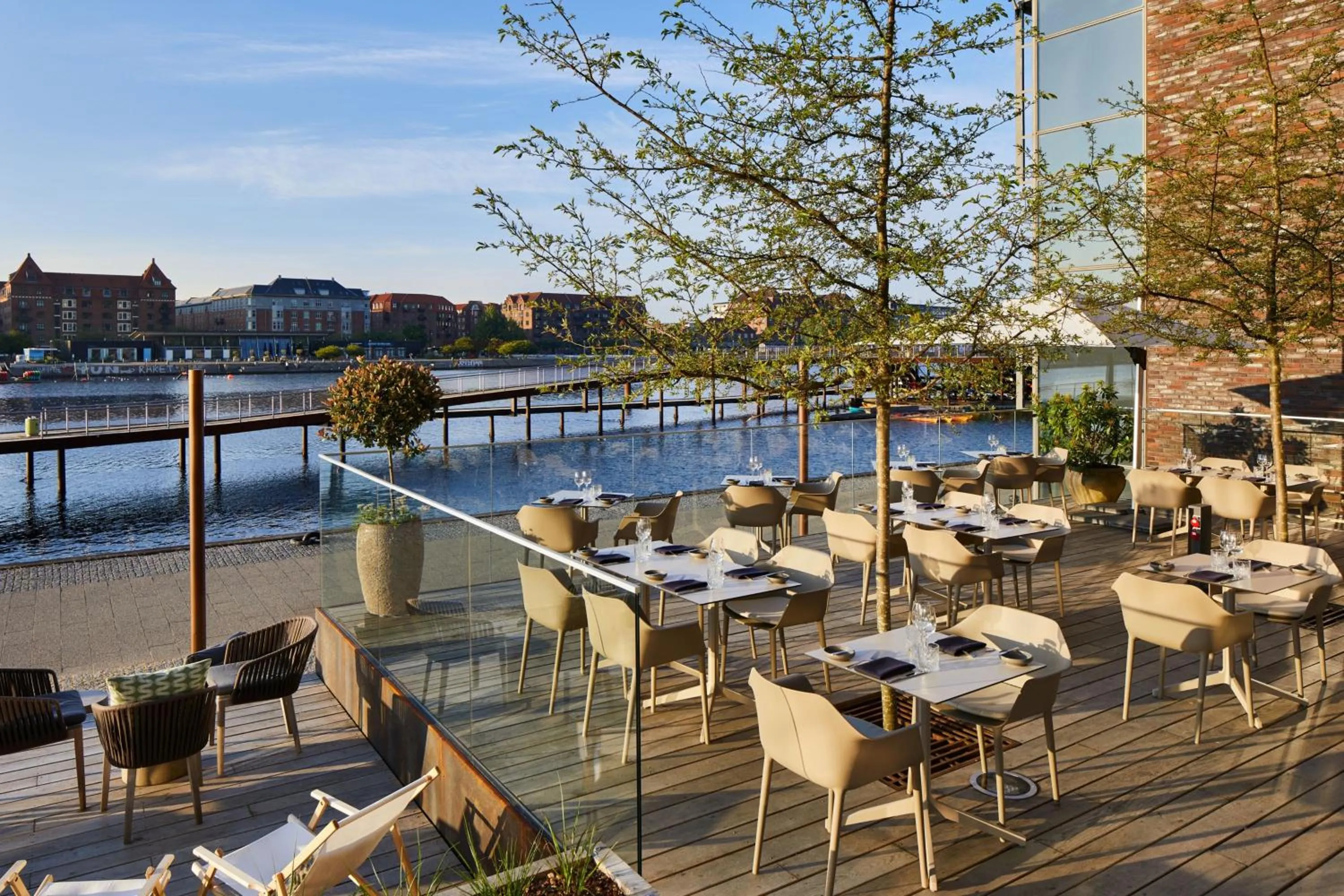 Restaurant/places to eat in Copenhagen Marriott Hotel