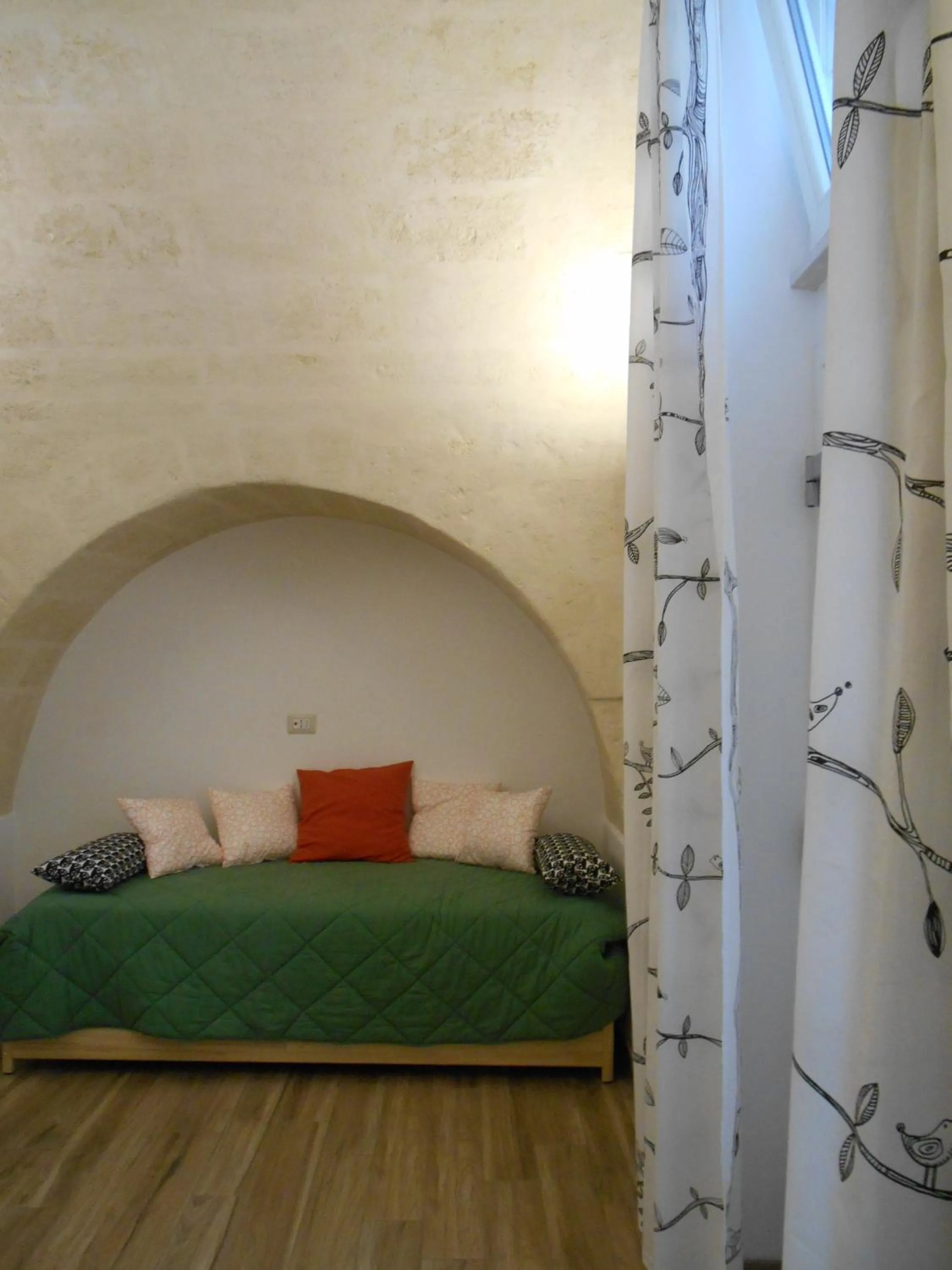 Communal lounge/ TV room, Bed in Il Trifoglio