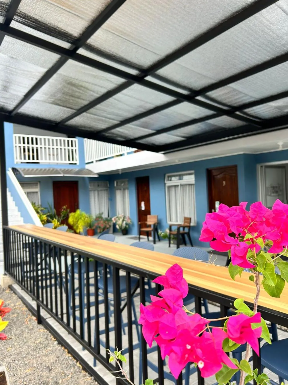 Property building in Hotel Alicia