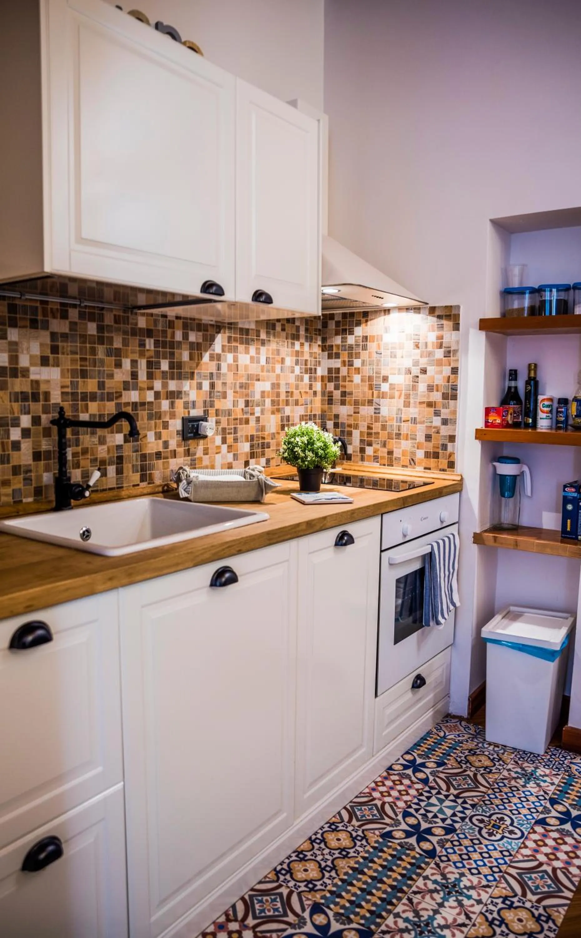 Kitchen or kitchenette in La Casa di Ilde al Duomo - Ortigia Holidays