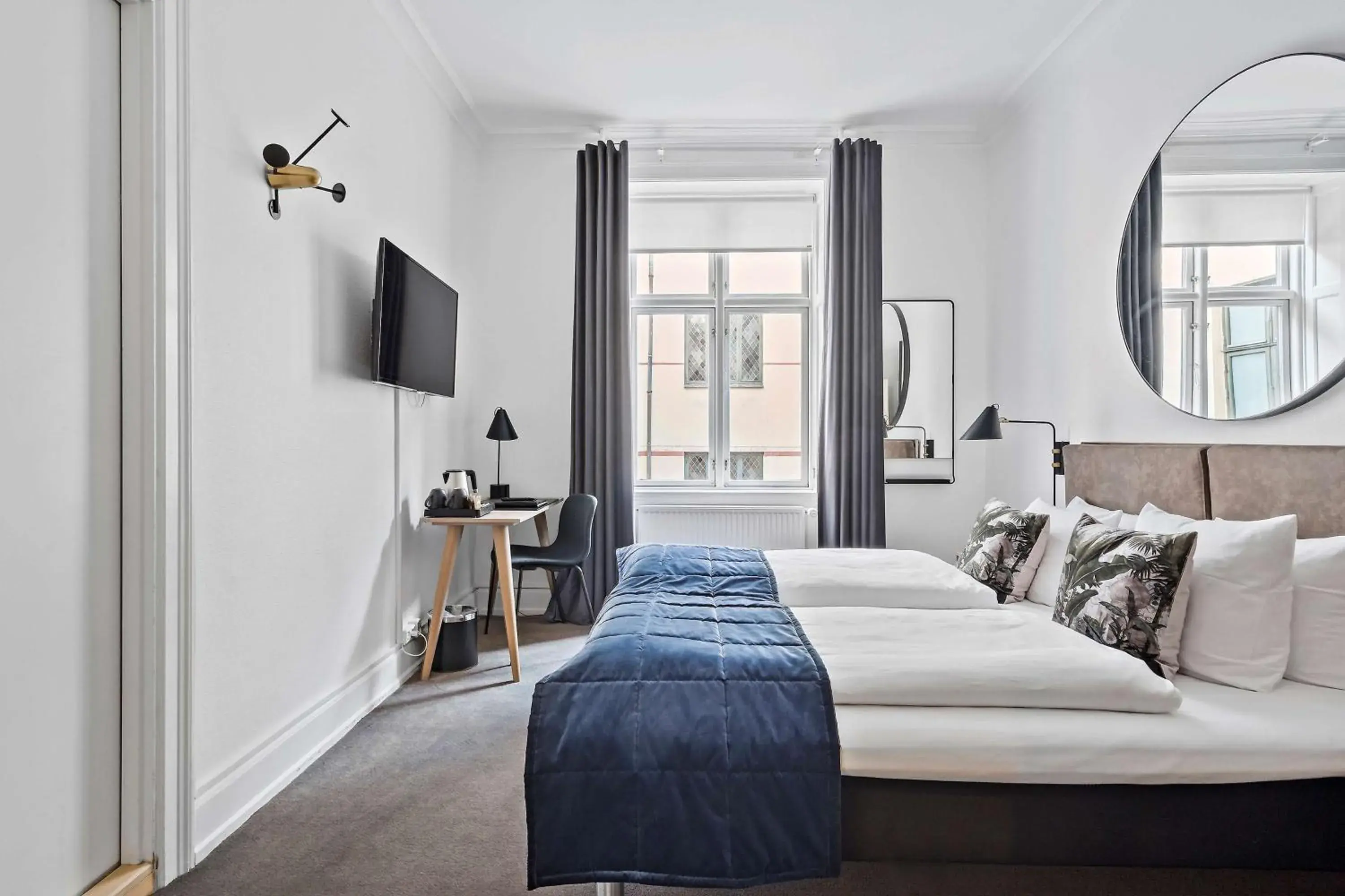 Standard Queen Room in Best Western Hotel Hebron Standard Queen Room in Best Western Hotel Hebron