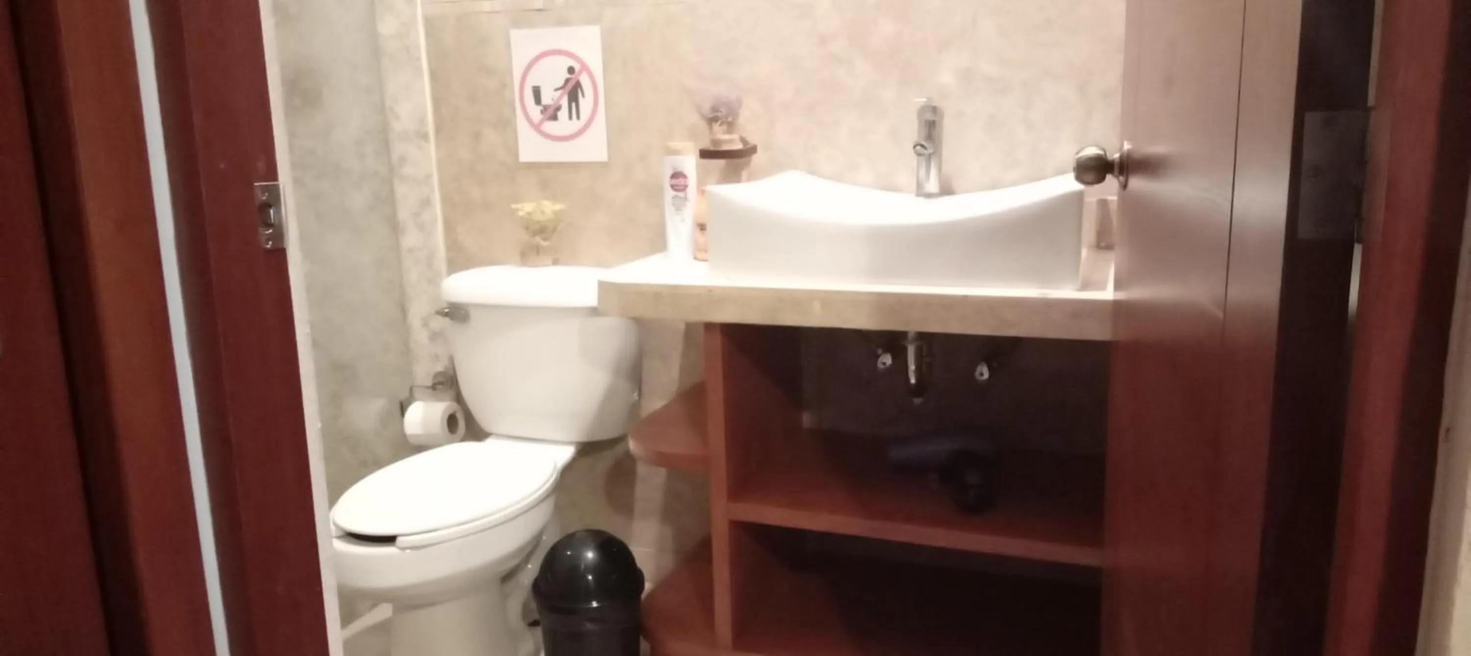 Bathroom in Bed and Breakfast Pecarí