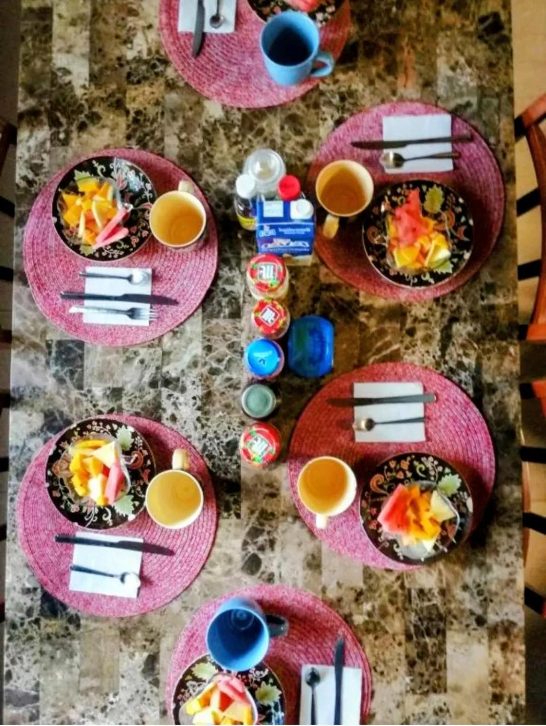 Continental breakfast in Bed and Breakfast Pecarí