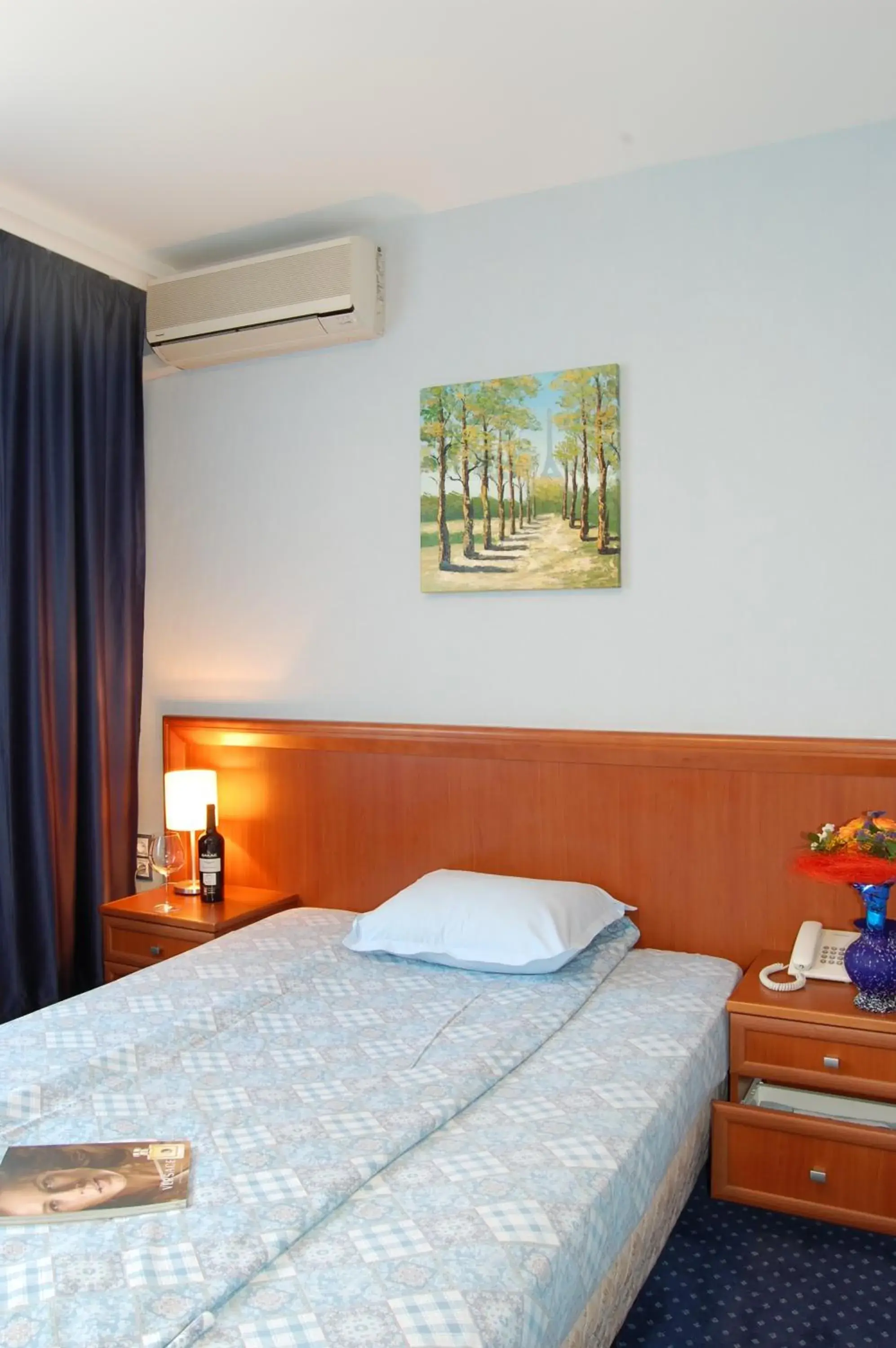 Single Room in Hotel Kibella Single Room in Hotel Kibella