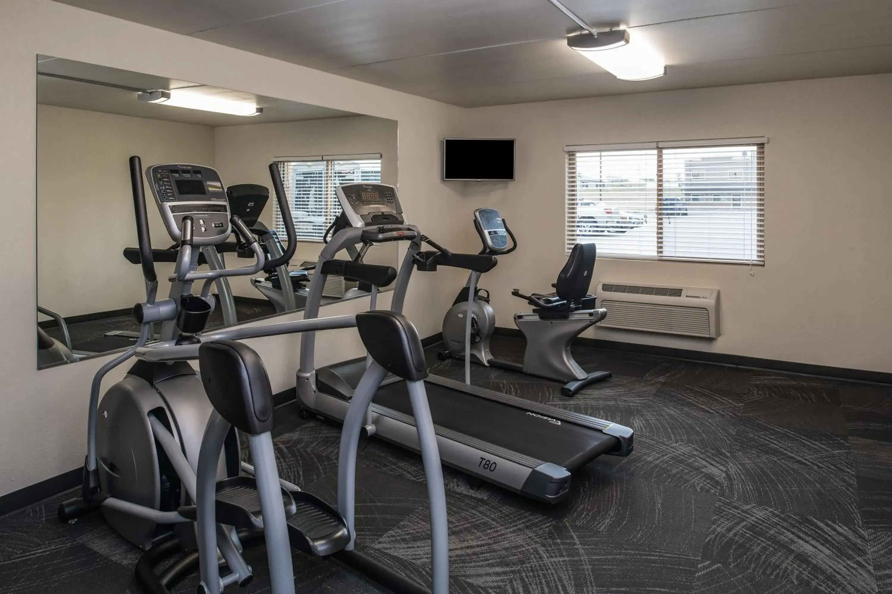 Fitness centre/facilities in AmericInn by Wyndham Belle Fourche Fitness centre/facilities in AmericInn by Wyndham Belle Fourche