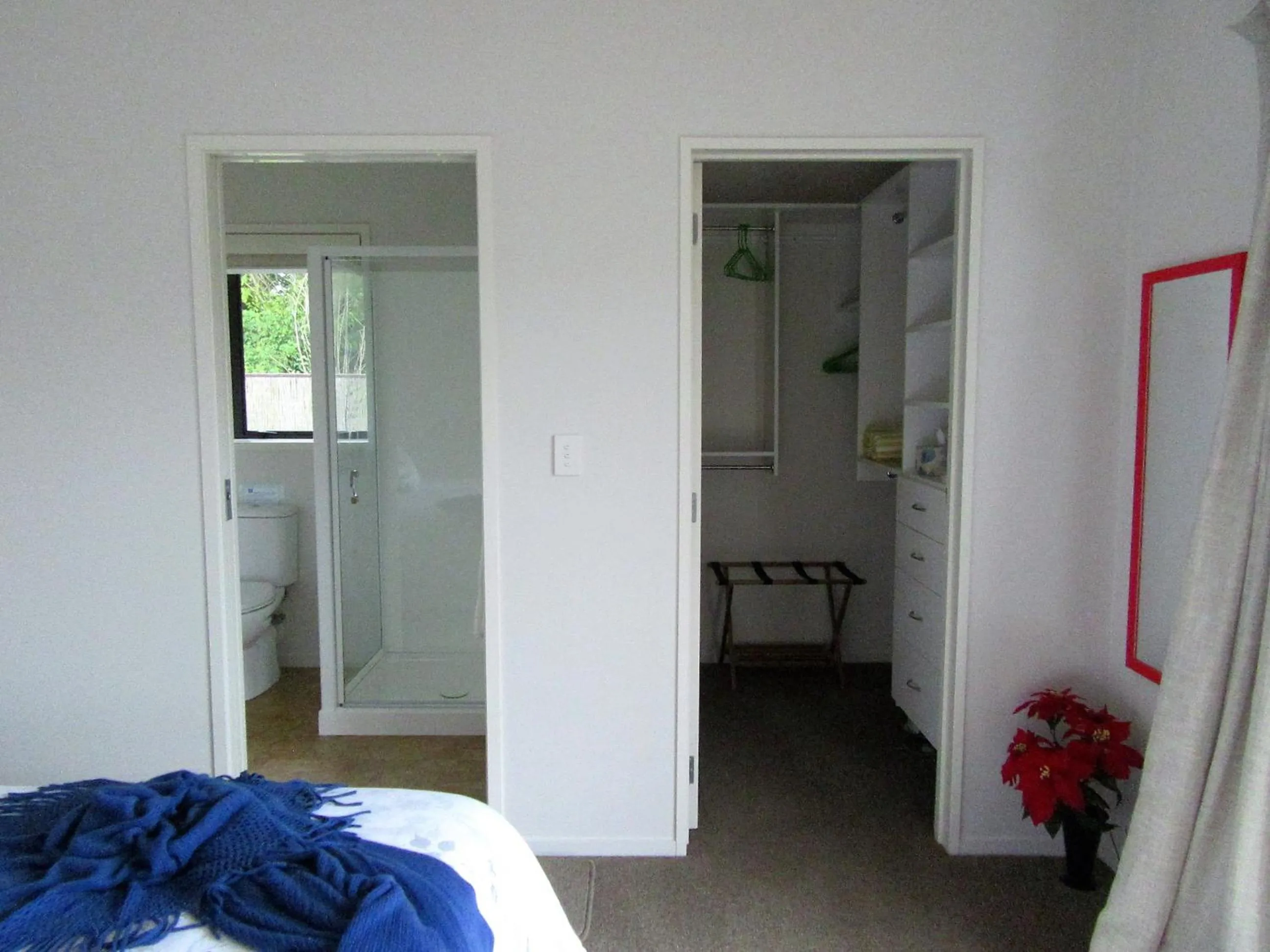 Shower, Bed in Applecross Sanctuary