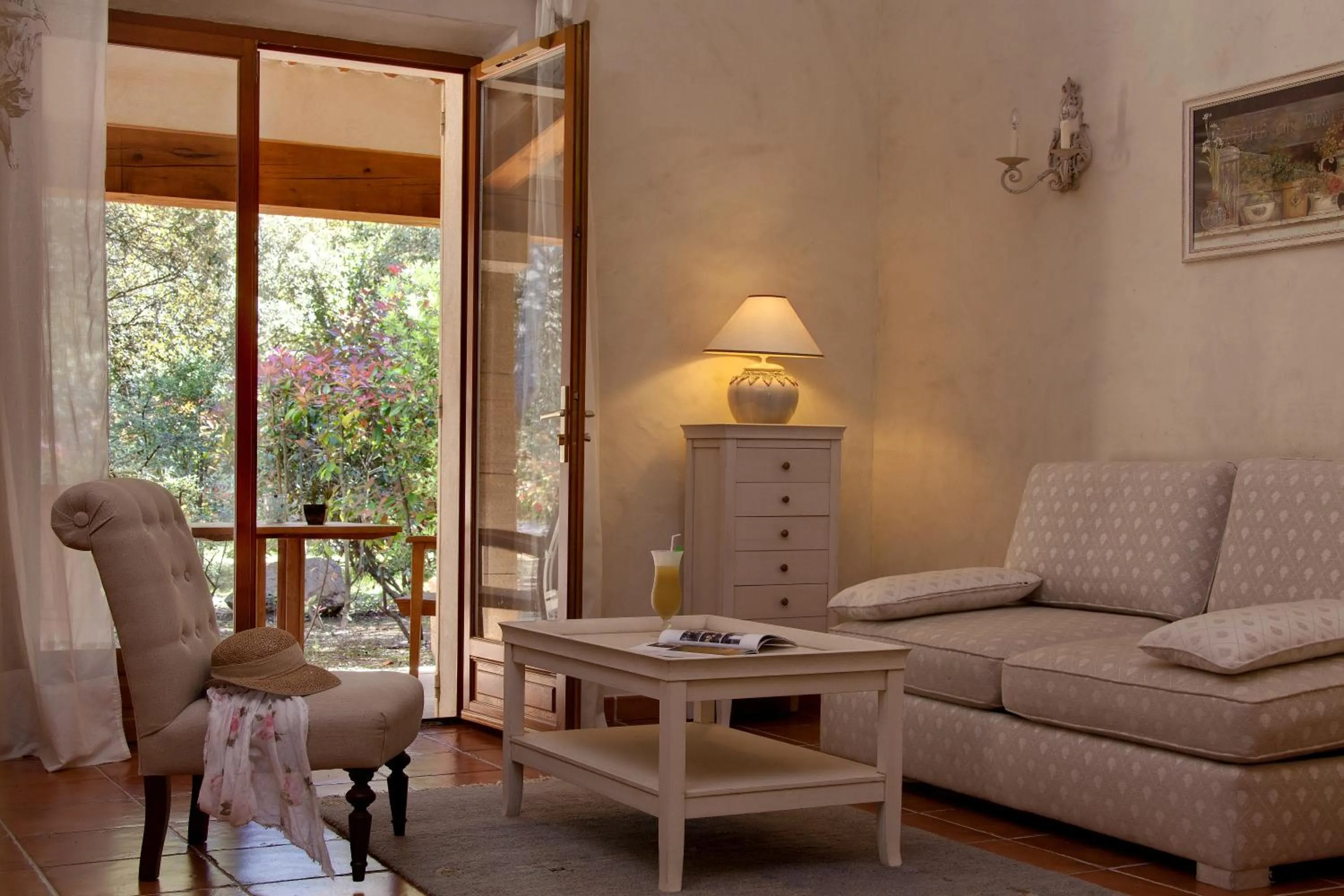 Living room in Hôtel Restaurant Mas de Fauchon - Teritoria