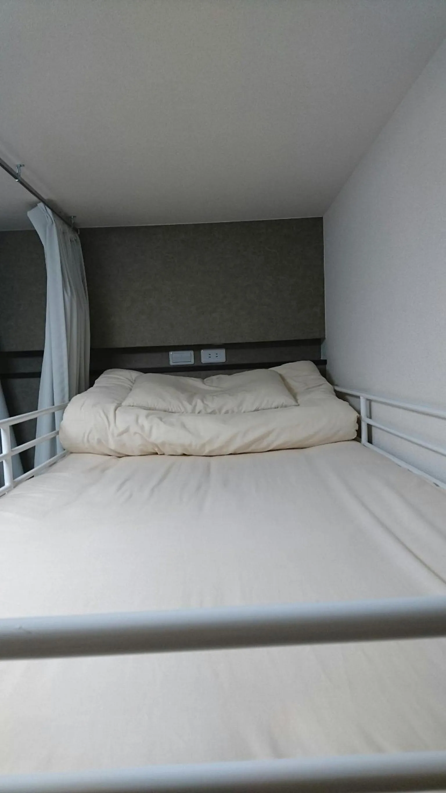 bunk bed, Bed in Keimei Guest House