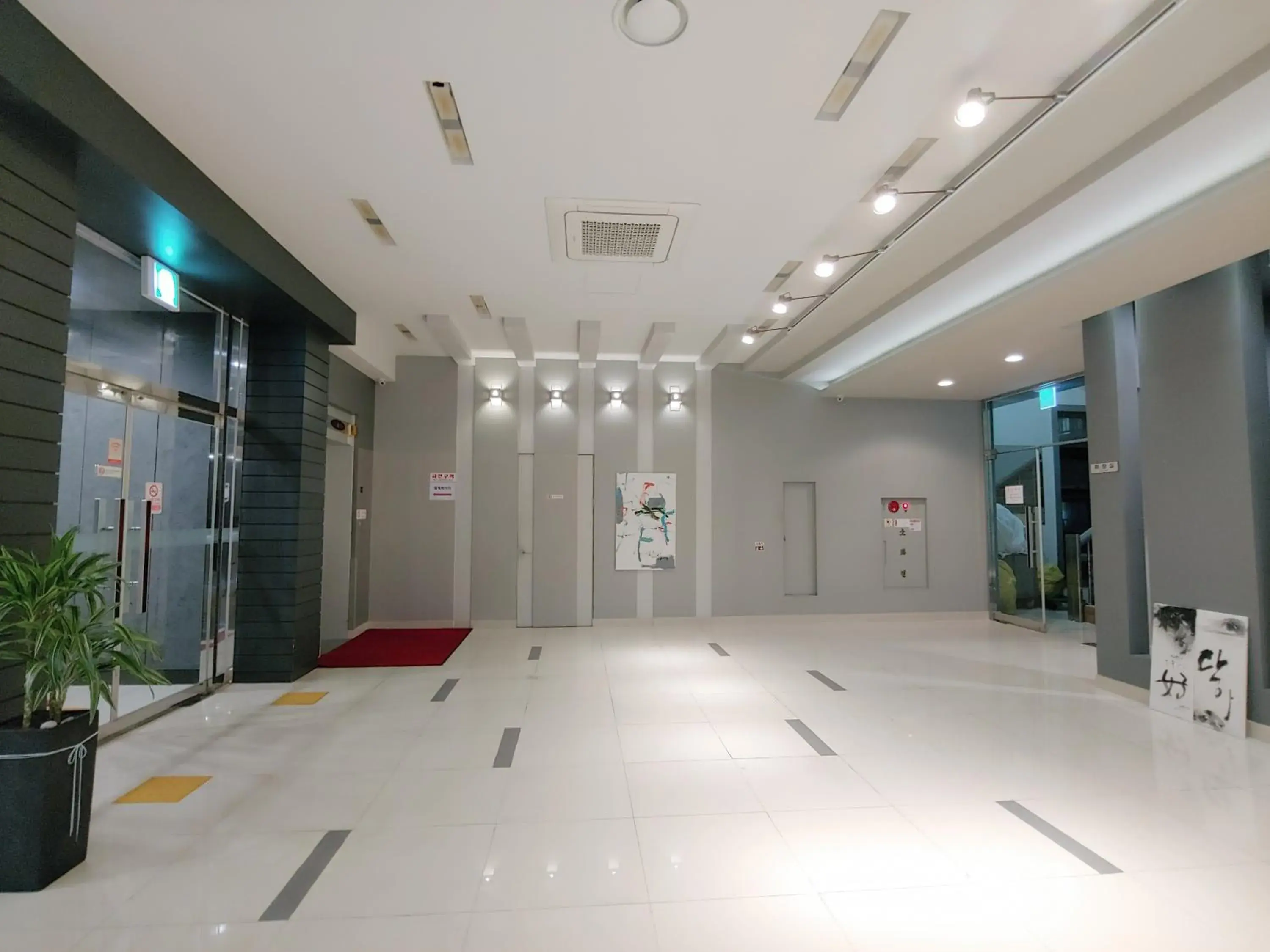 Gallery Hotel BnB Gallery Hotel BnB