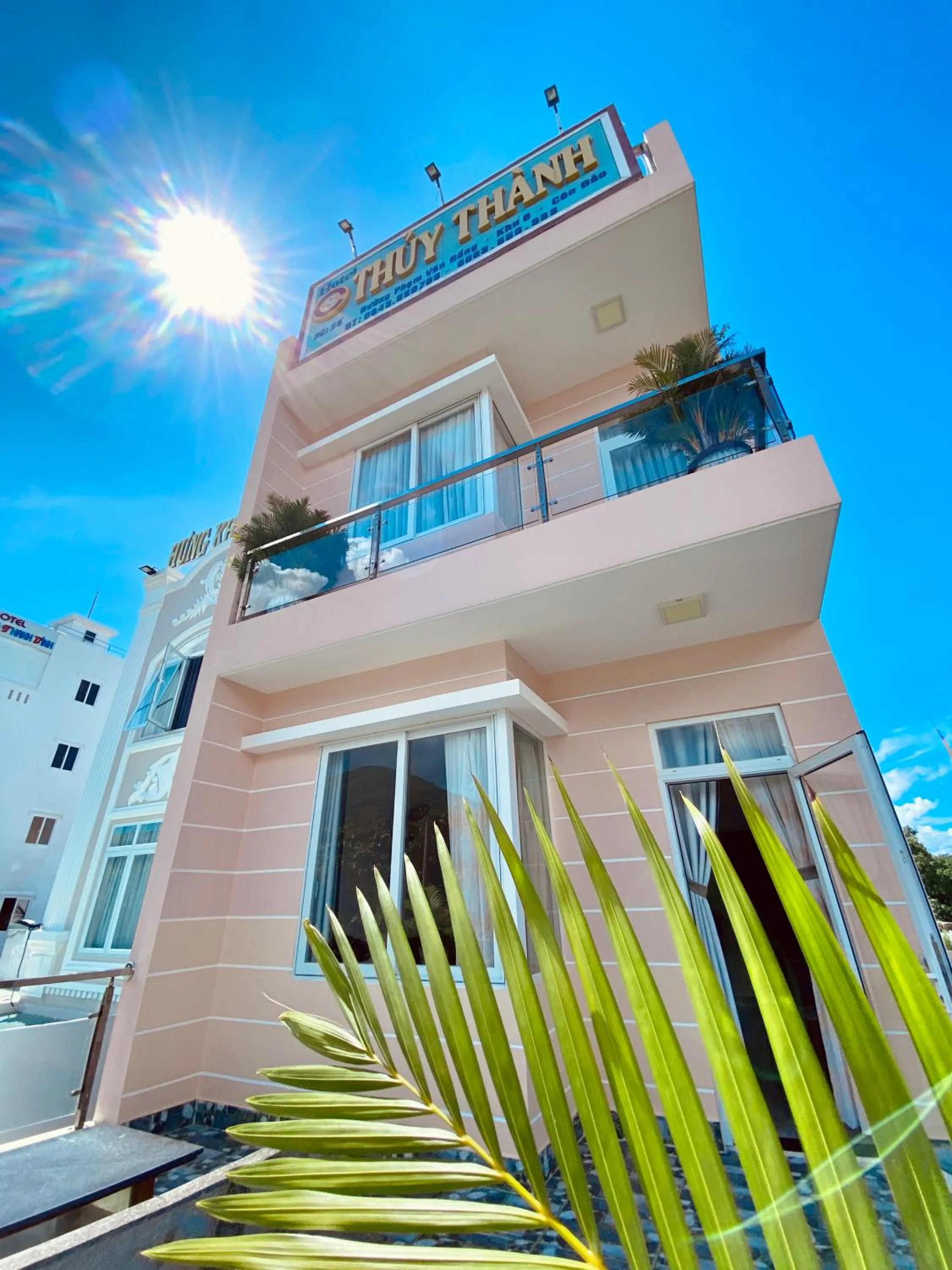 Facade/entrance in Thuy Thanh Hotel