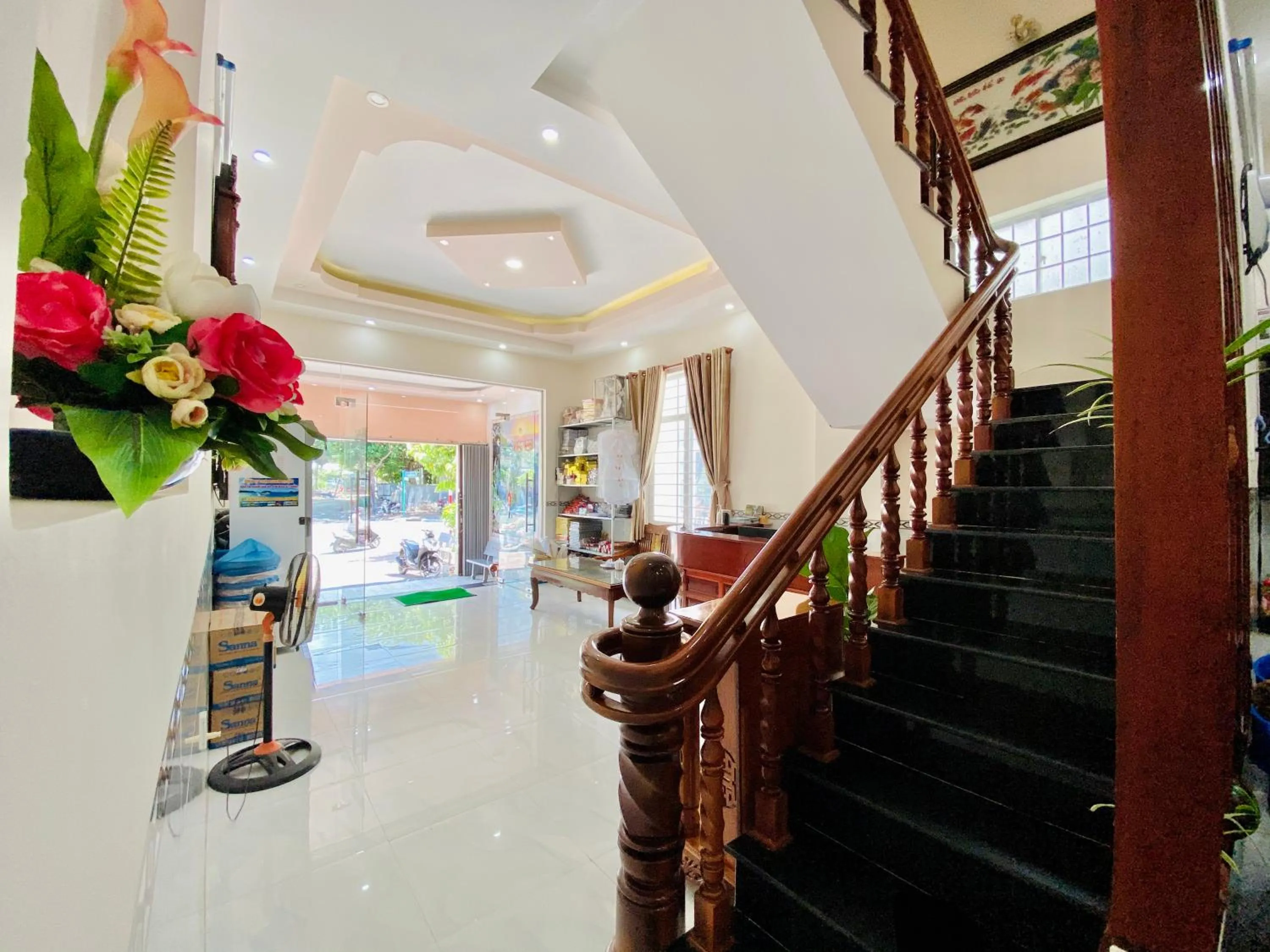 Communal lounge/ TV room in Thuy Thanh Hotel