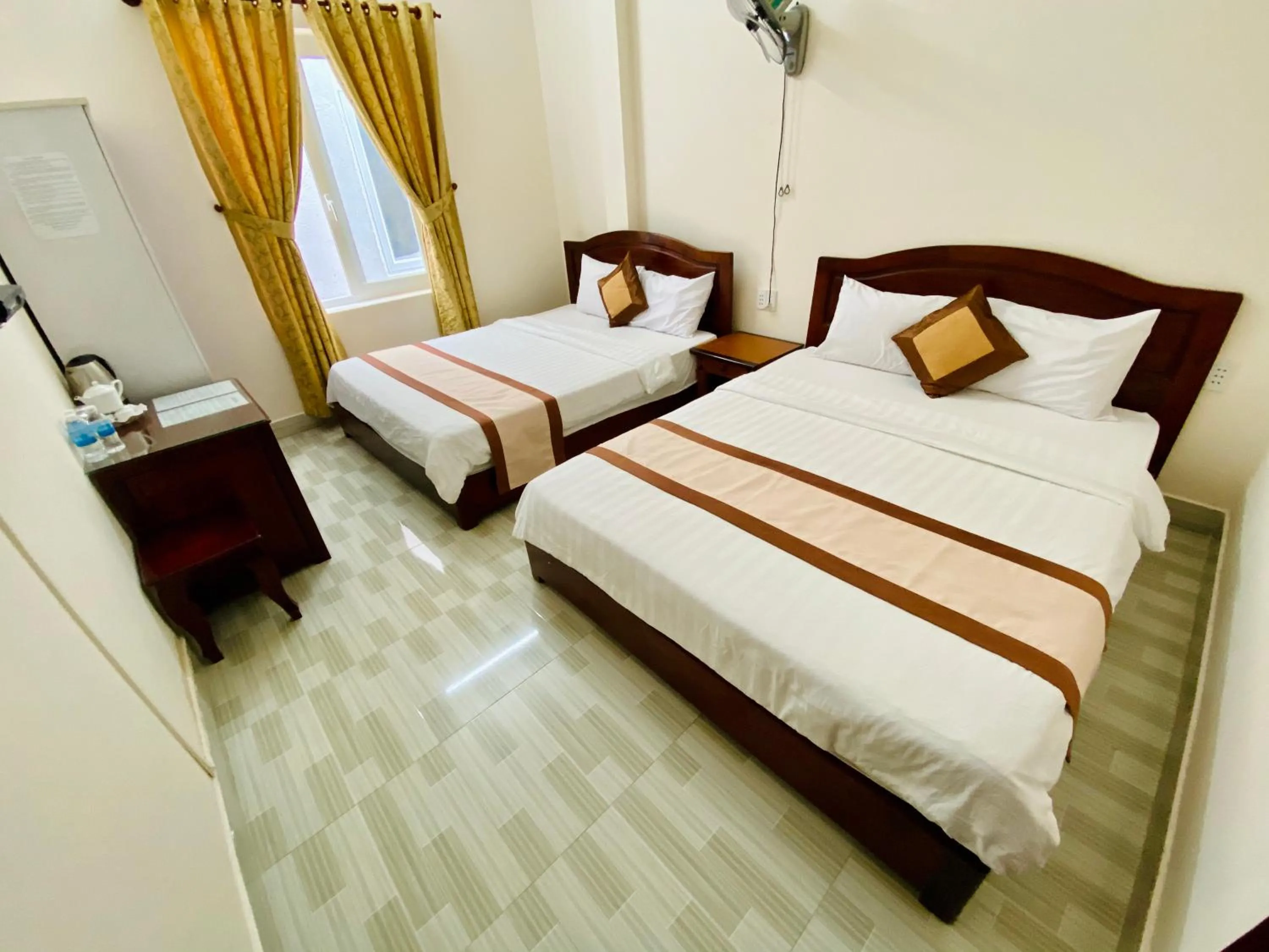 Photo of the whole room, Bed in Thuy Thanh Hotel