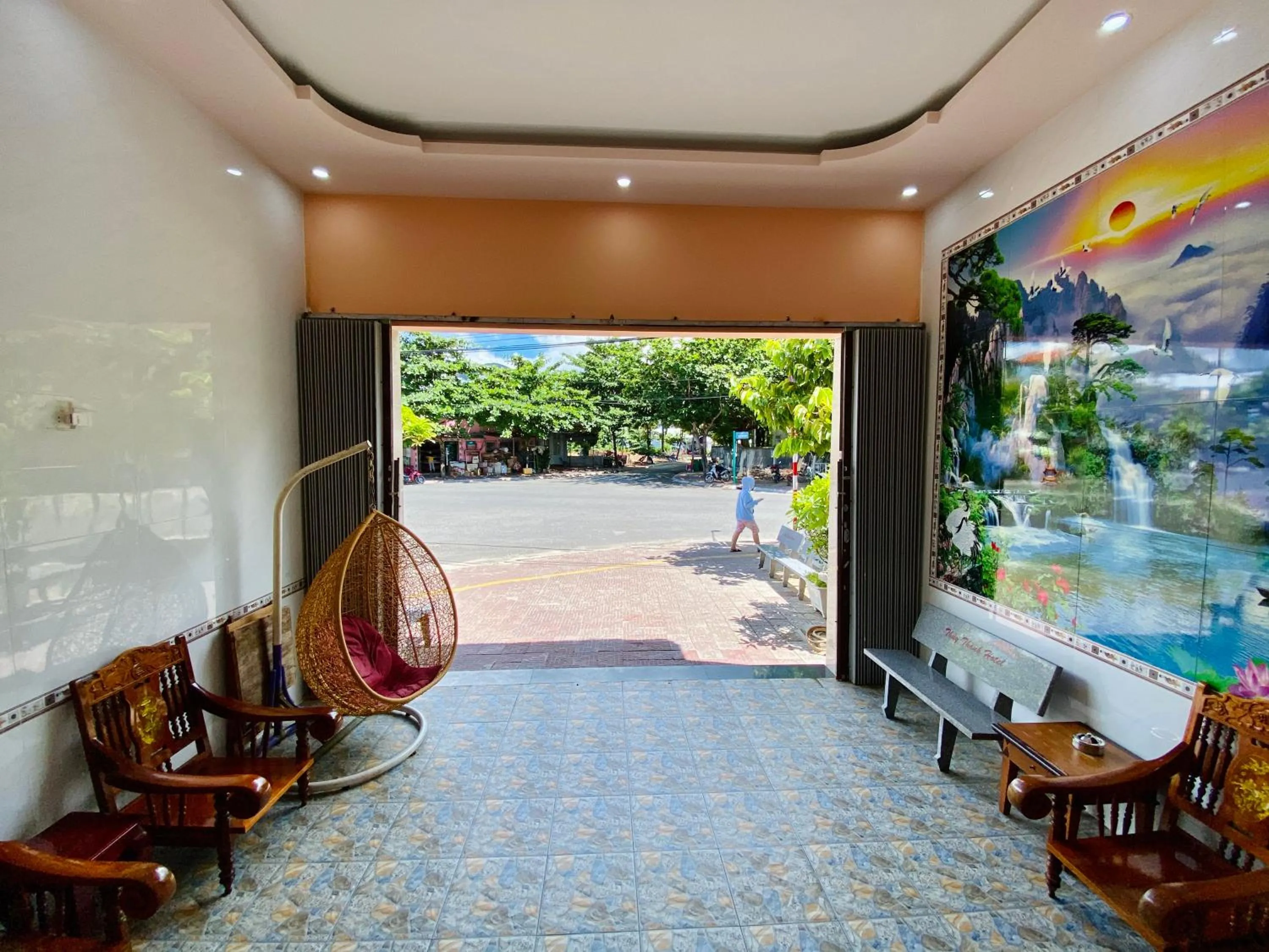 Communal lounge/ TV room in Thuy Thanh Hotel