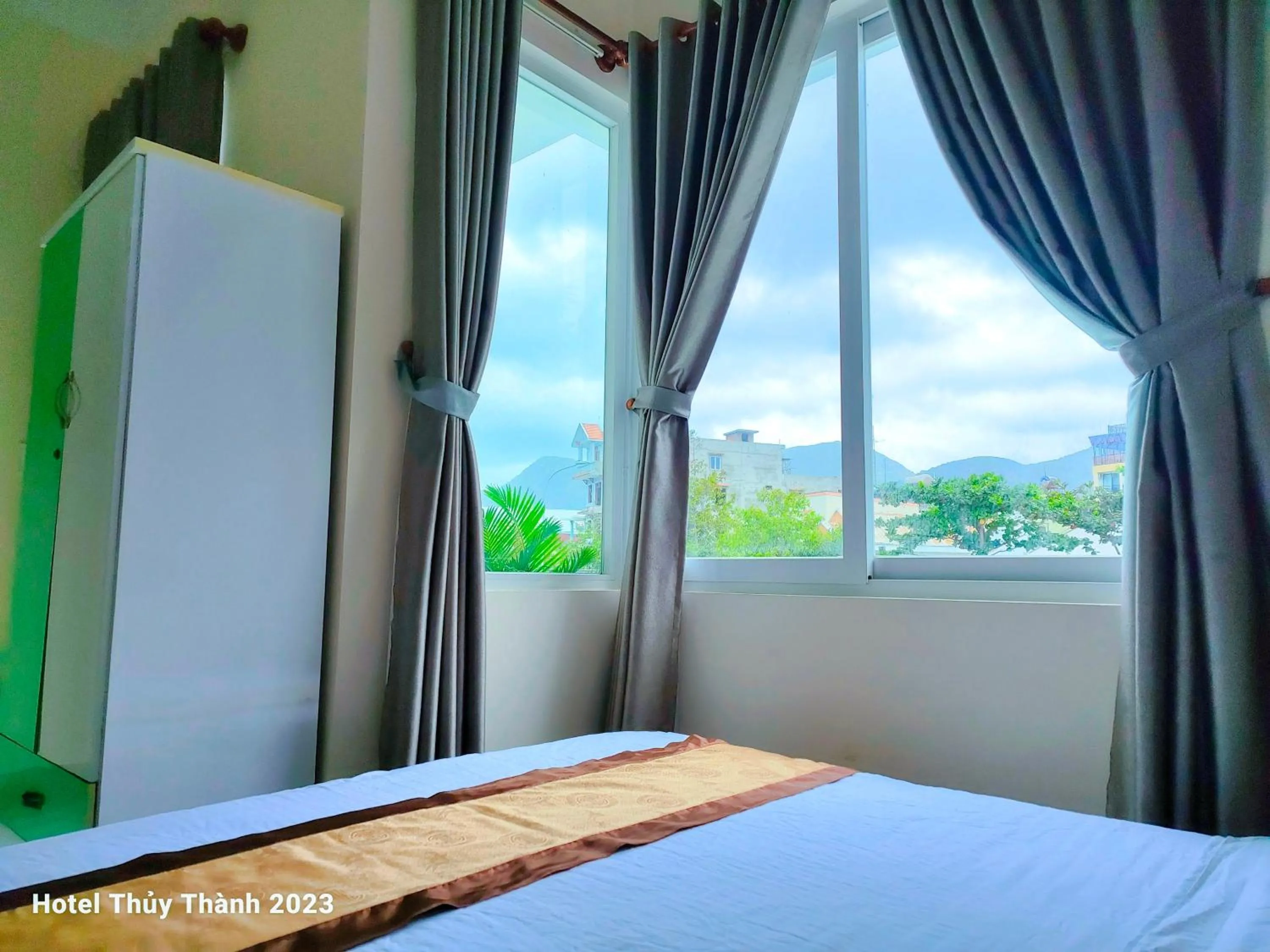 Natural landscape, Bed in Thuy Thanh Hotel