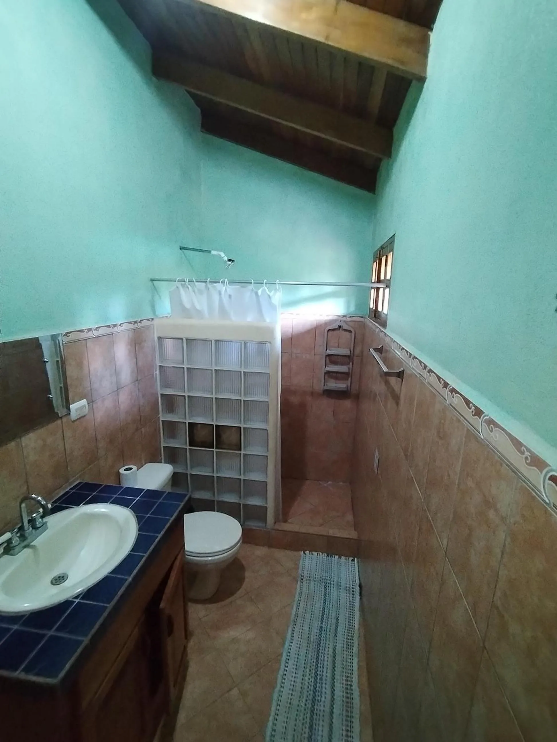 Bathroom in Osa House - Drake Bay