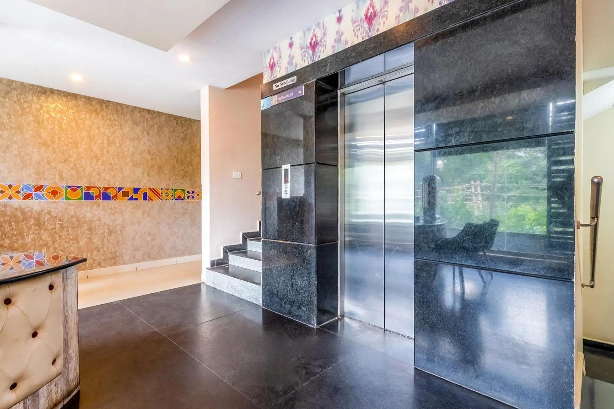 Lobby or reception in FabHotel VJR HSR