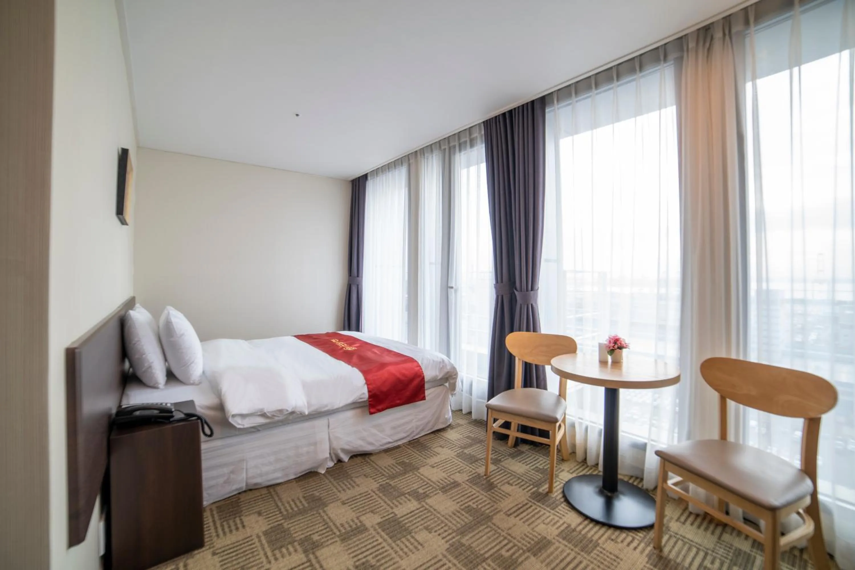 Ramada Encore by Wyndham Pyeongtaek