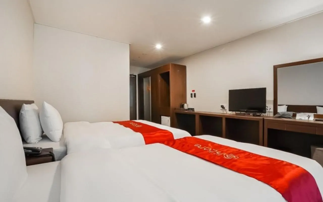 Ramada Encore by Wyndham Pyeongtaek