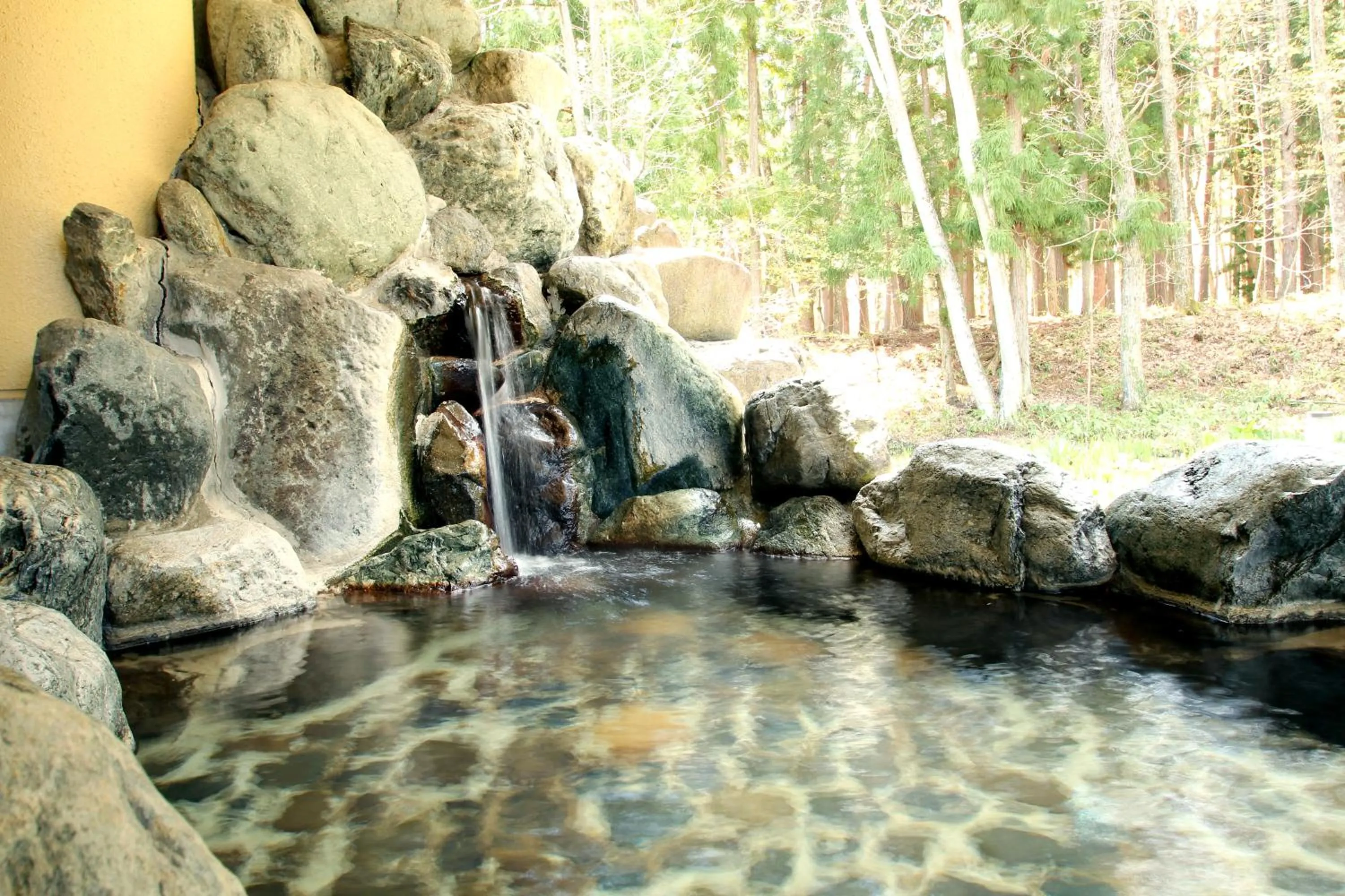 Hot Spring Bath in Oribana