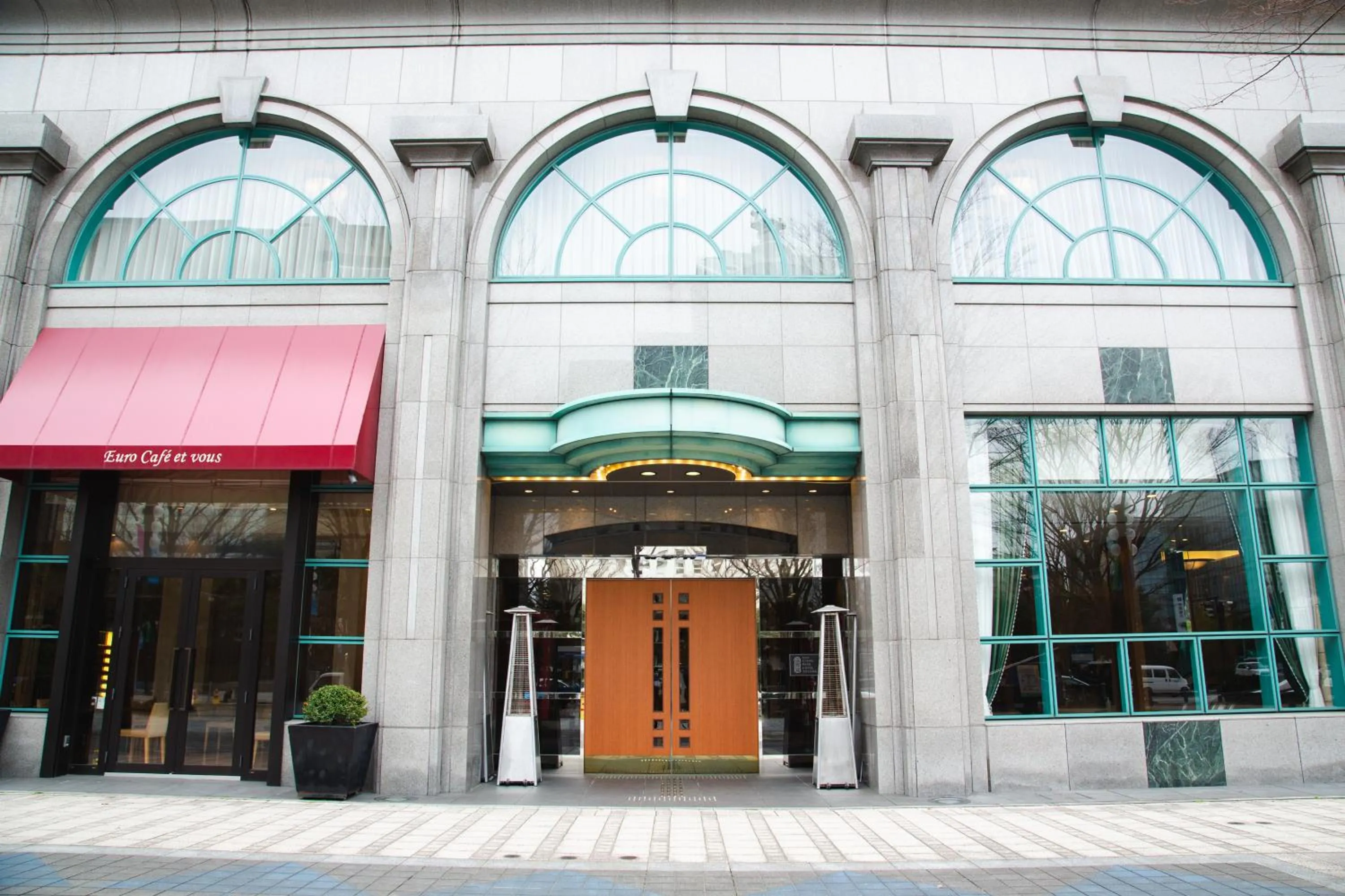 Property building in Oarks Canal Park Hotel Toyama