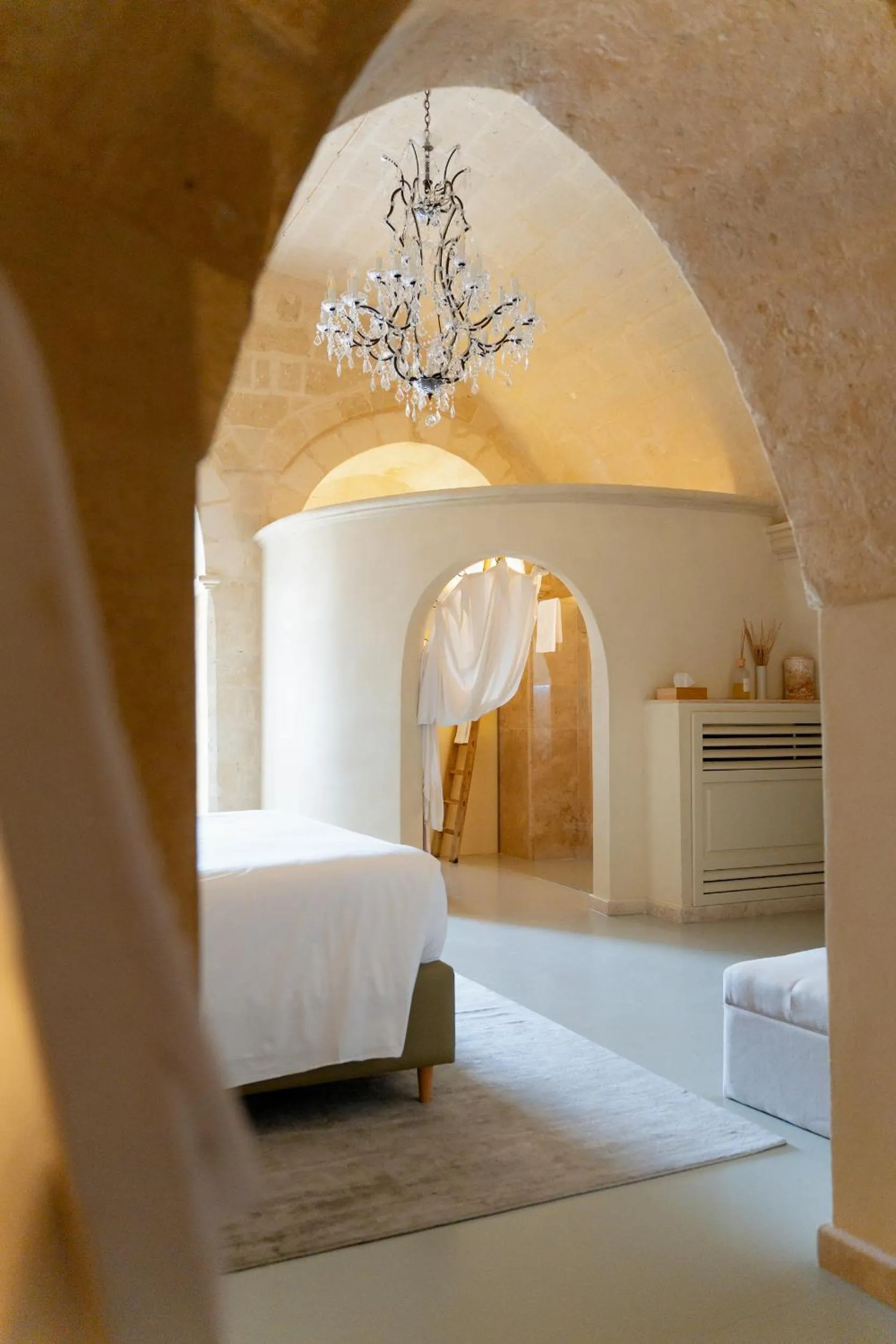 Bed in Palazzo Del Duca Hotel & Restaurant