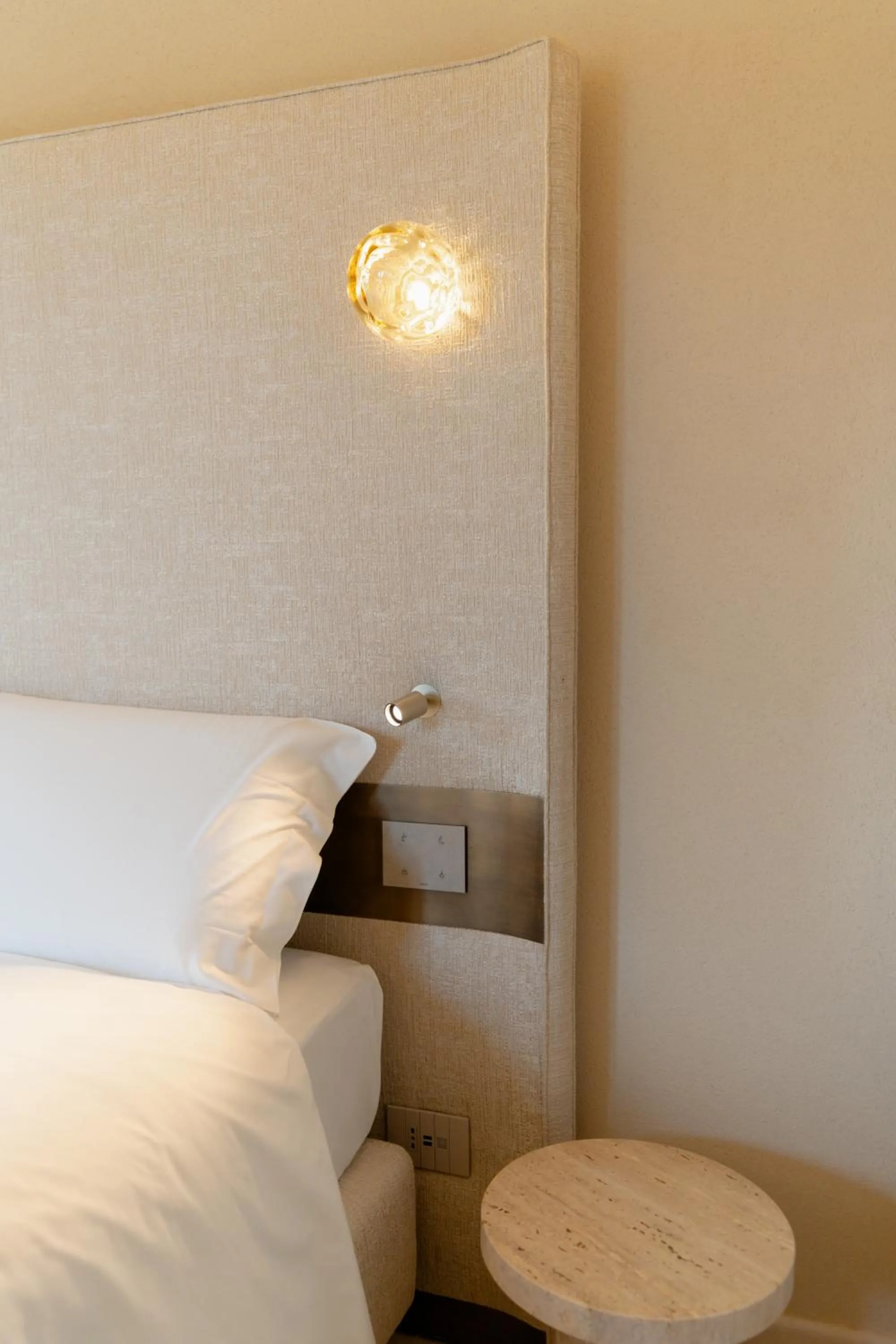 Bed in Palazzo Del Duca Hotel & Restaurant