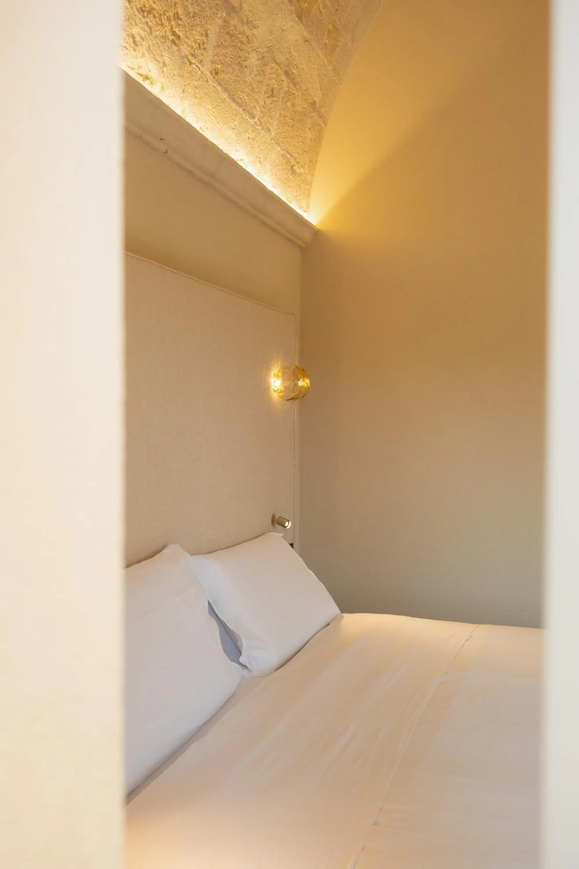 Bed in Palazzo Del Duca Hotel & Restaurant