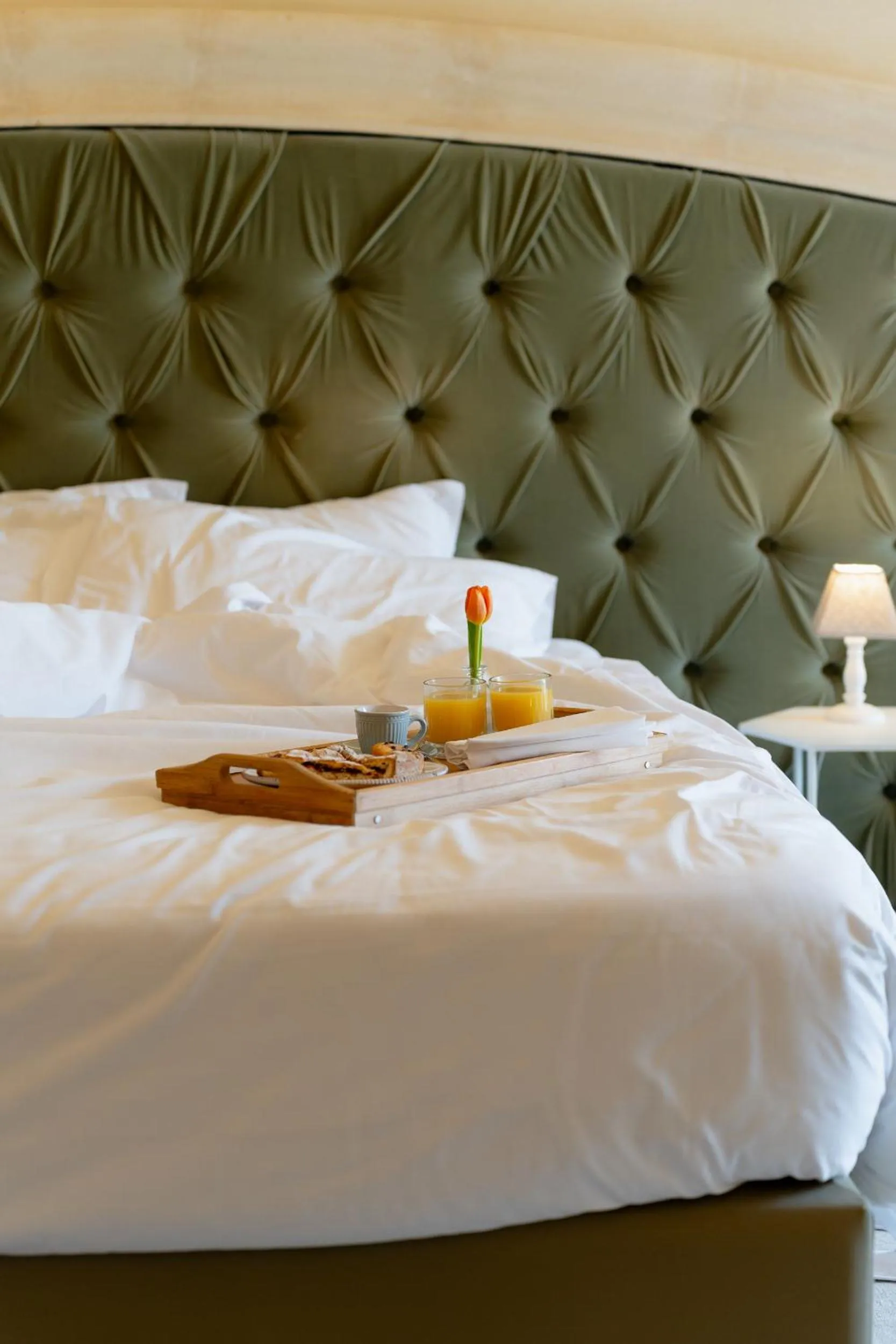 Bed in Palazzo Del Duca Hotel & Restaurant