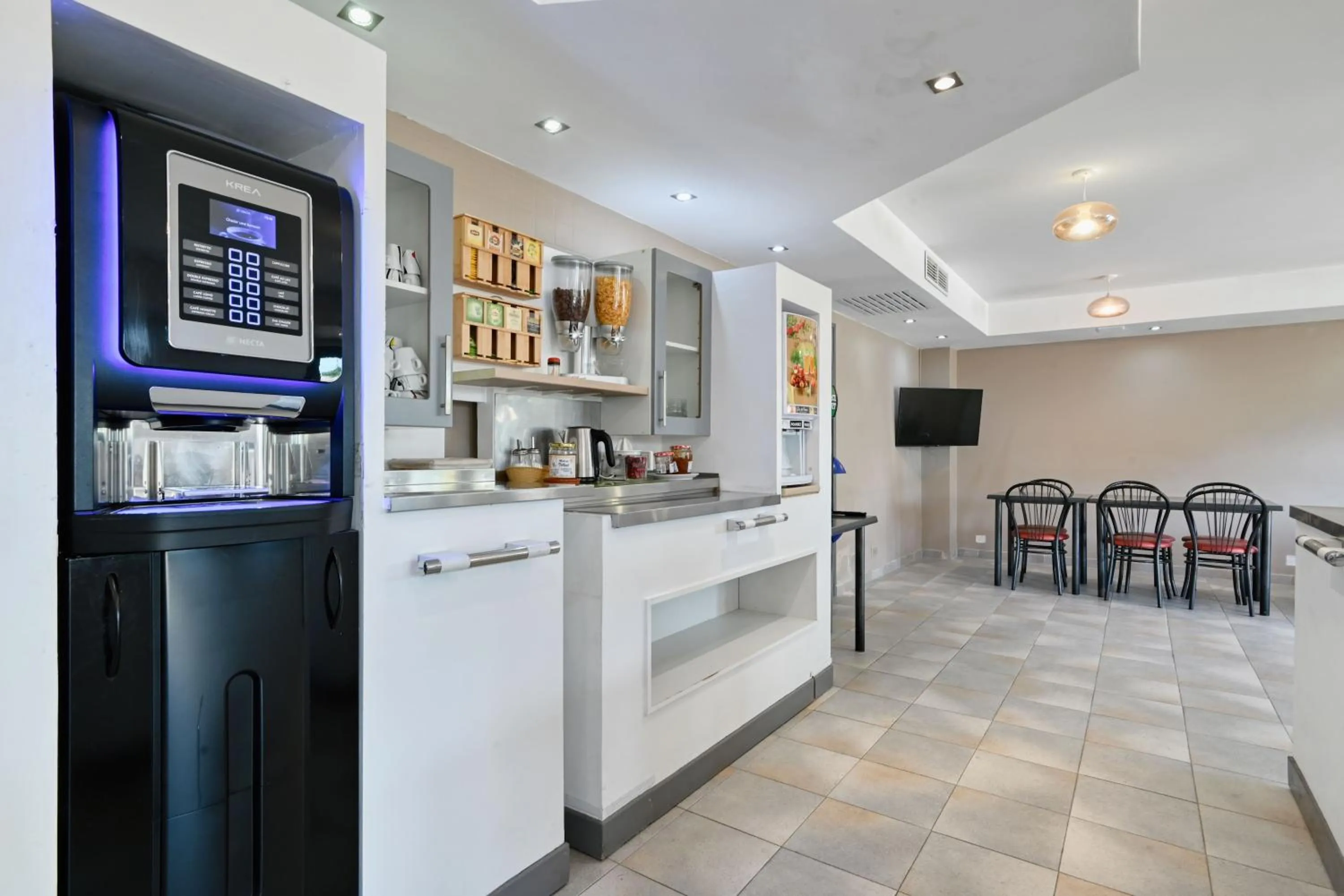 Breakfast in Villa Martégale Hôtel Restaurant