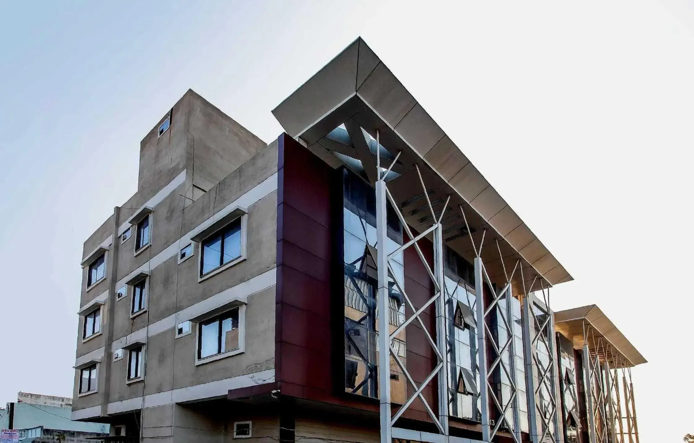 Facade/entrance in Capital O Swan Paradise Facade/entrance in Capital O Swan Paradise