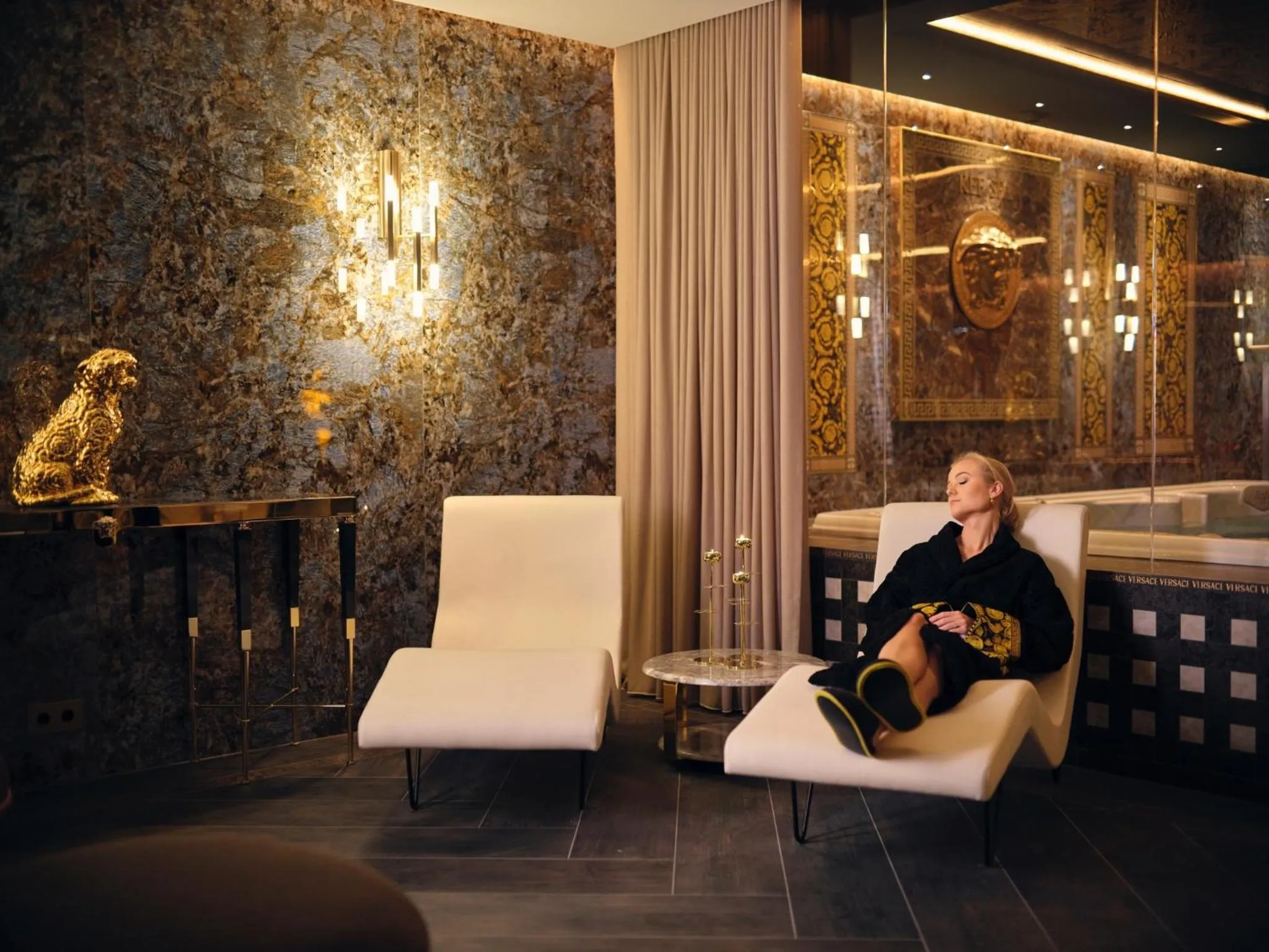 Spa and wellness centre/facilities in Hotel Keflavik by Reykjavik Keflavik Airport