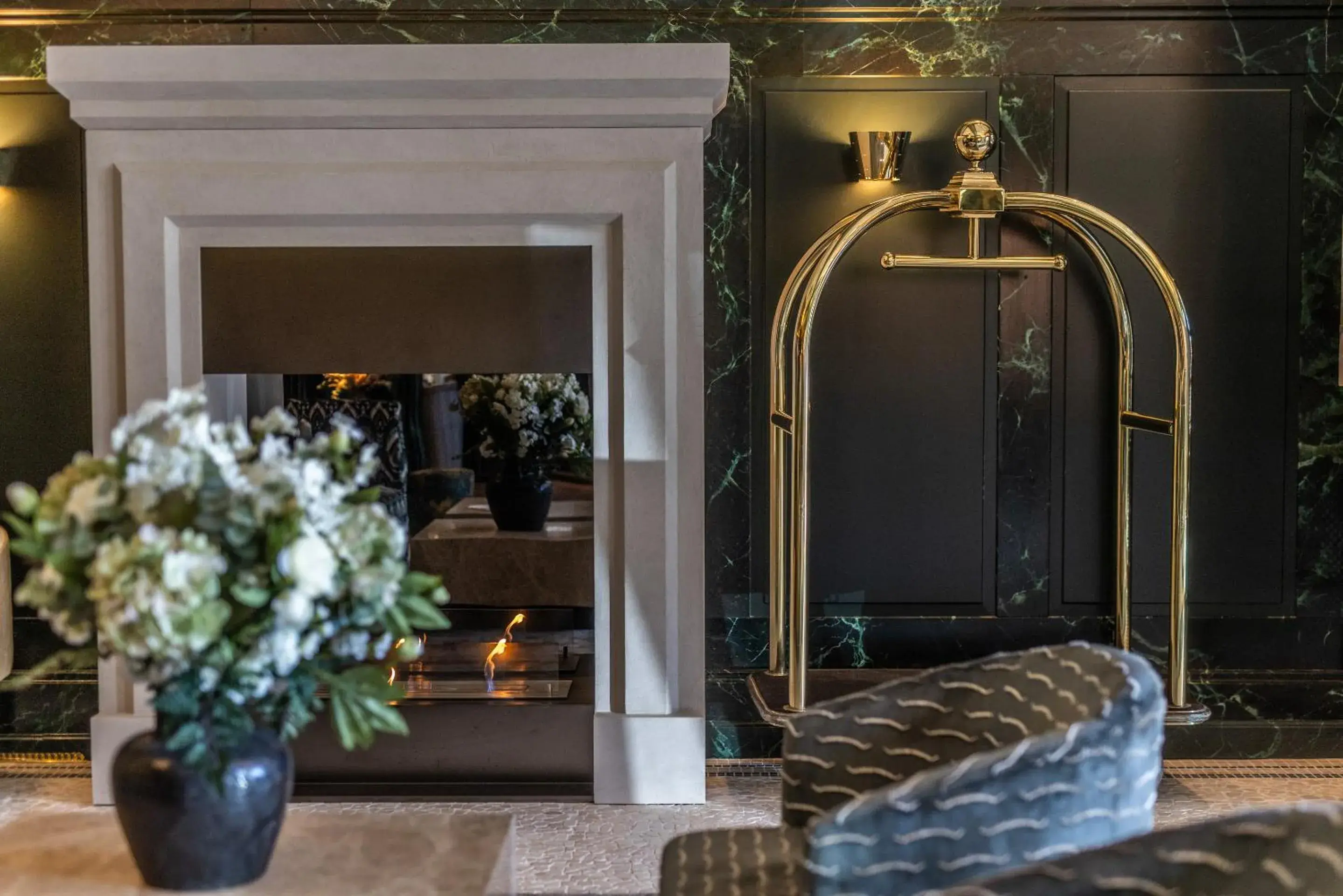 Lobby or reception in Hotel Royal Lobby or reception in Hotel Royal