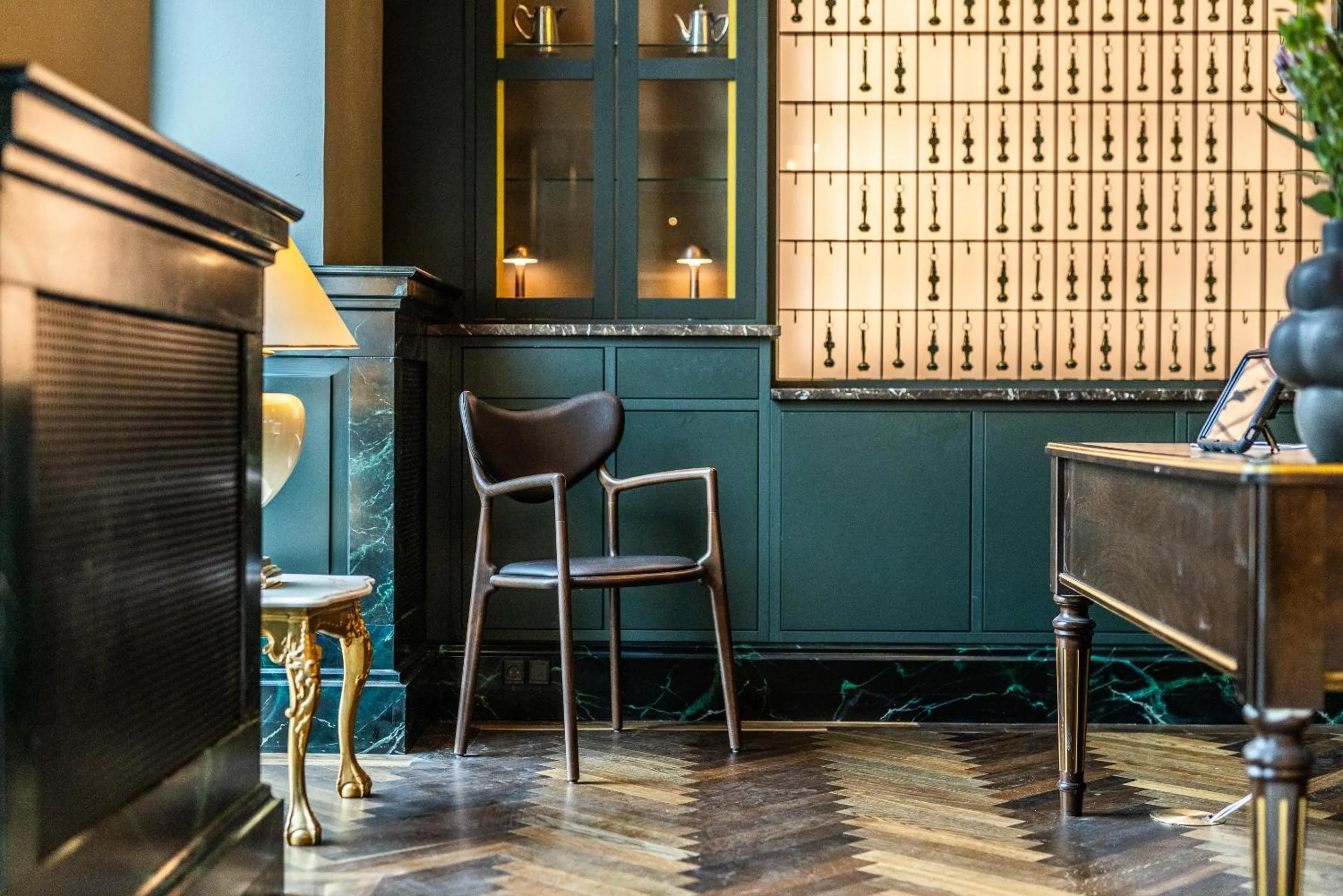 Lobby or reception in Hotel Royal