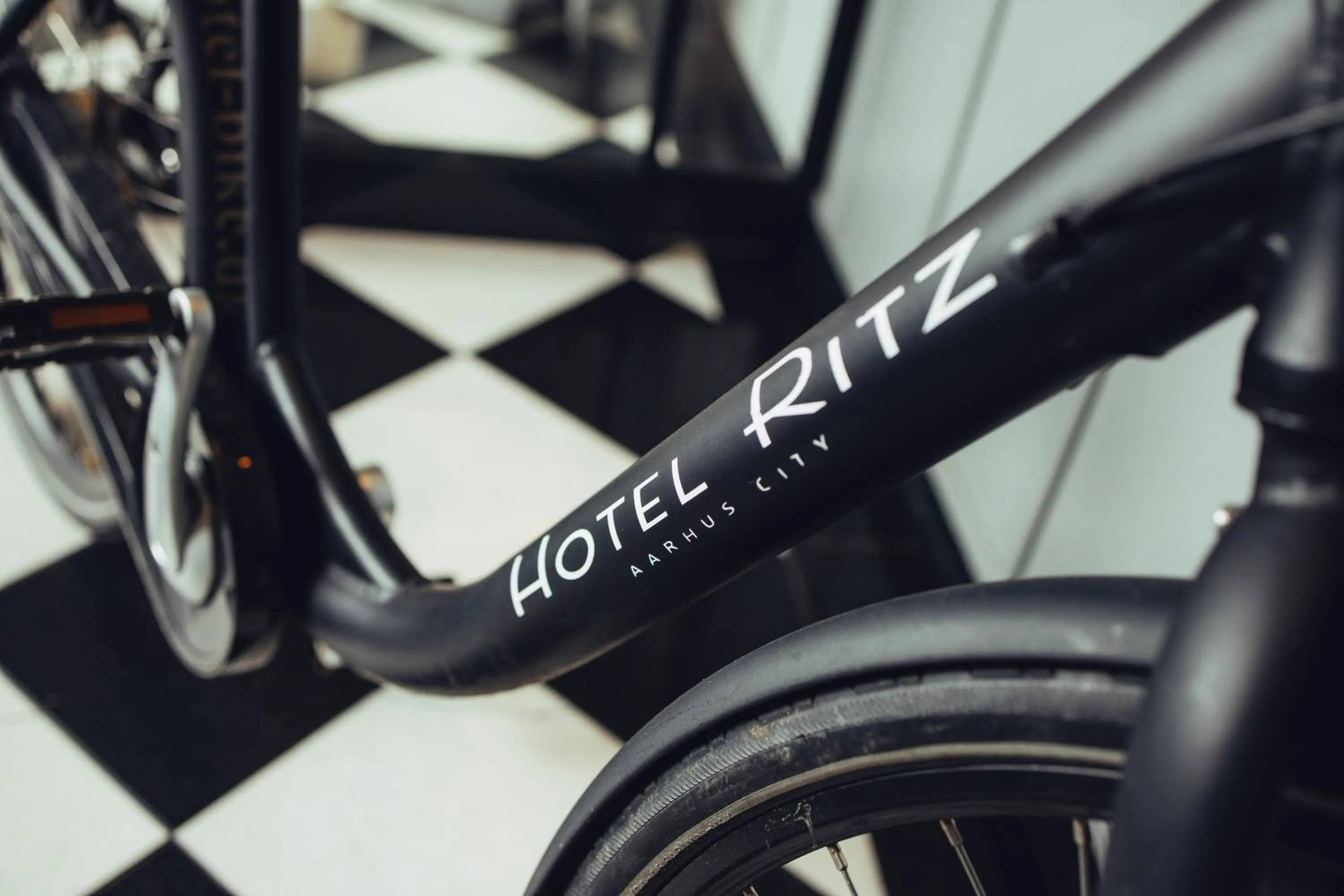 Cycling in Milling Hotel Ritz Aarhus City