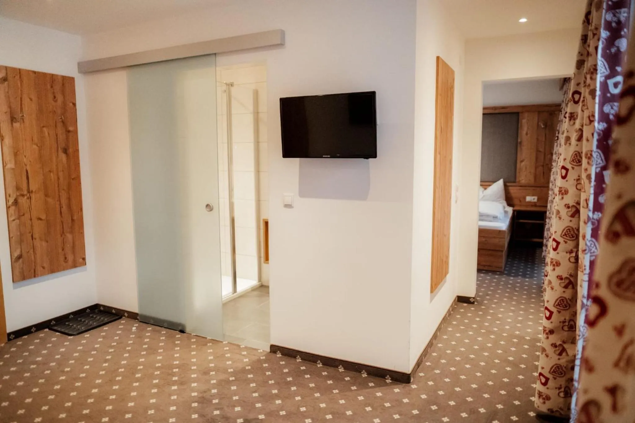 Bed in Pension Singer