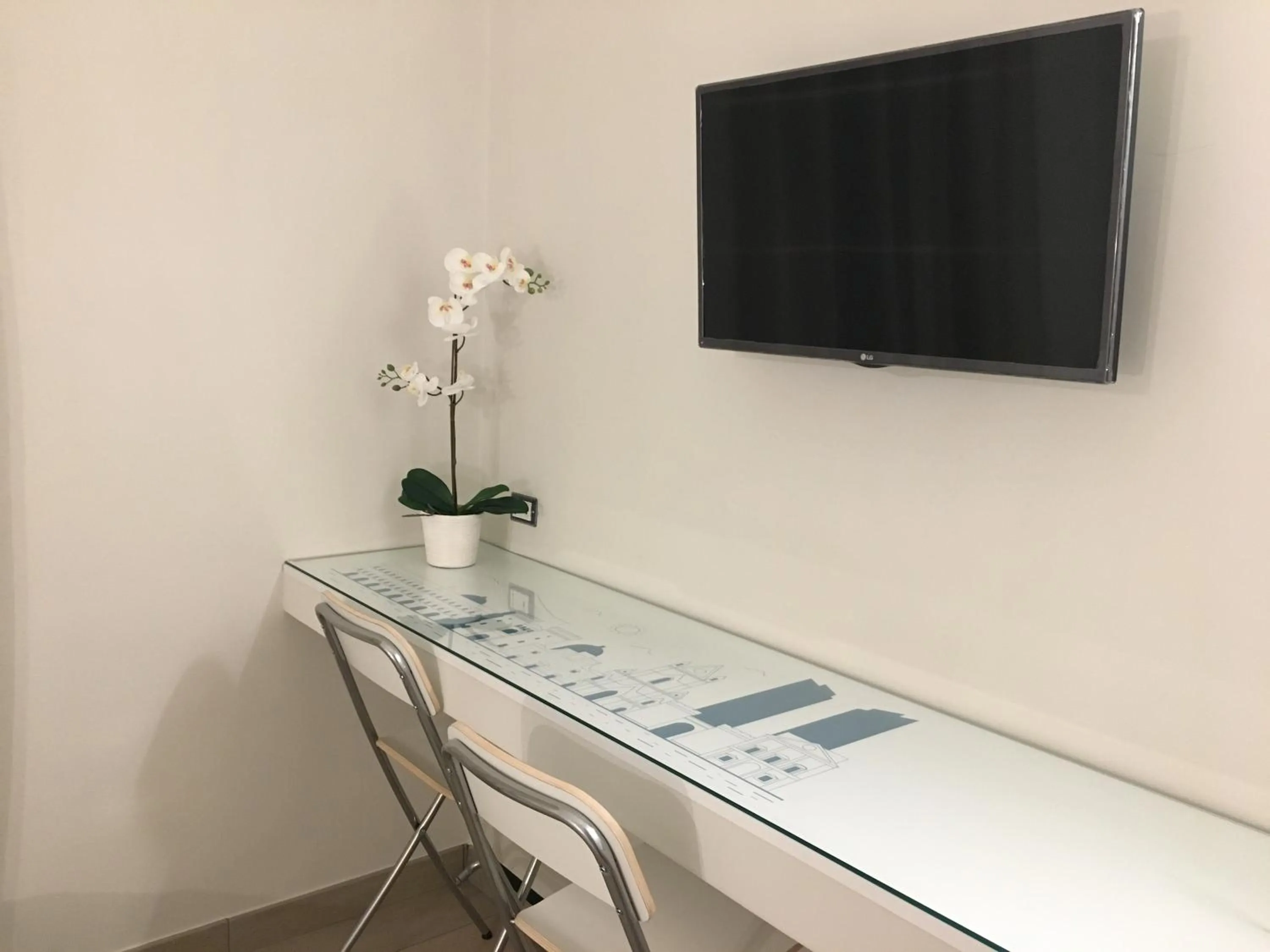 Photo of the whole room in B&B EMME21