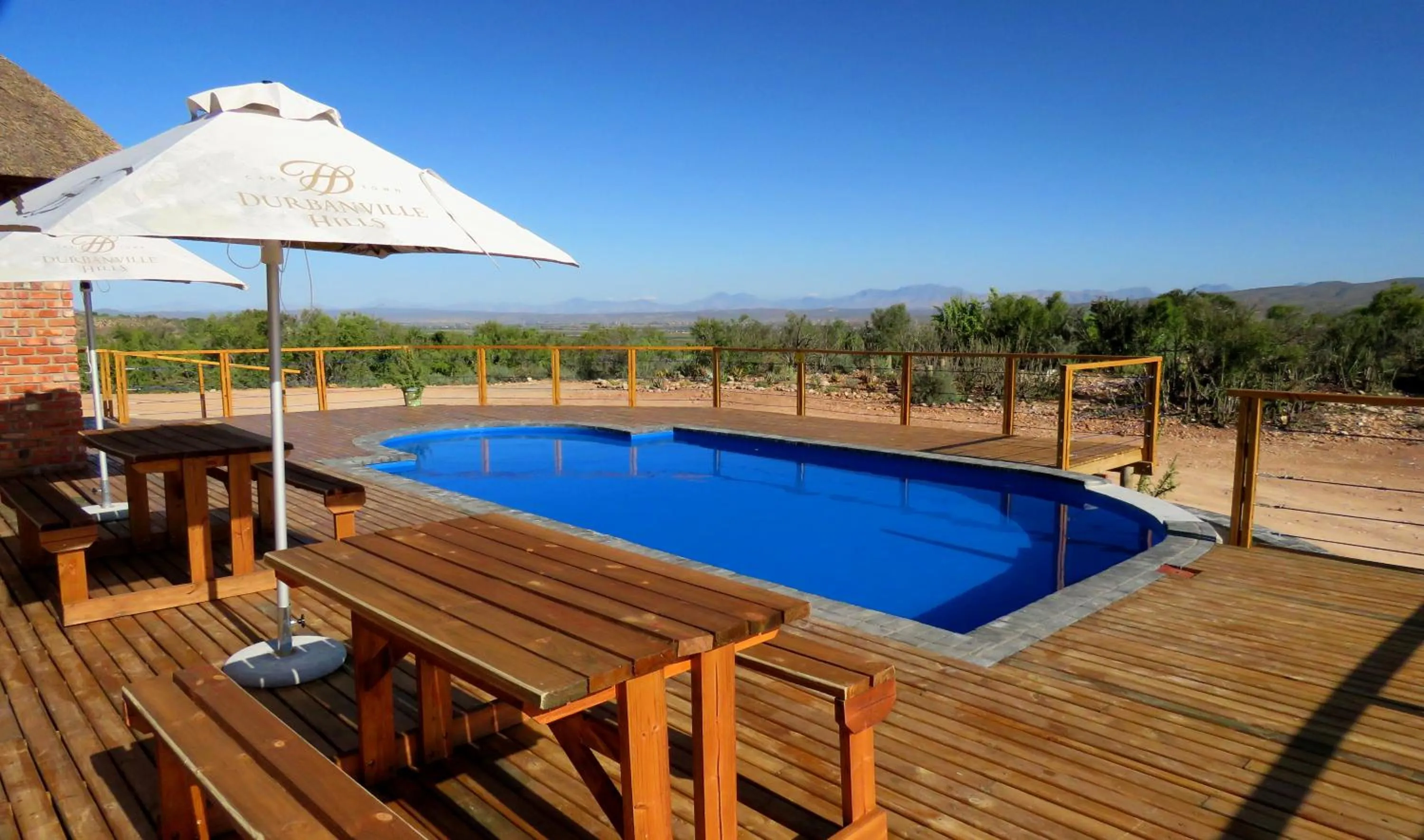 Restaurant/places to eat in Klein Karoo Game Lodge