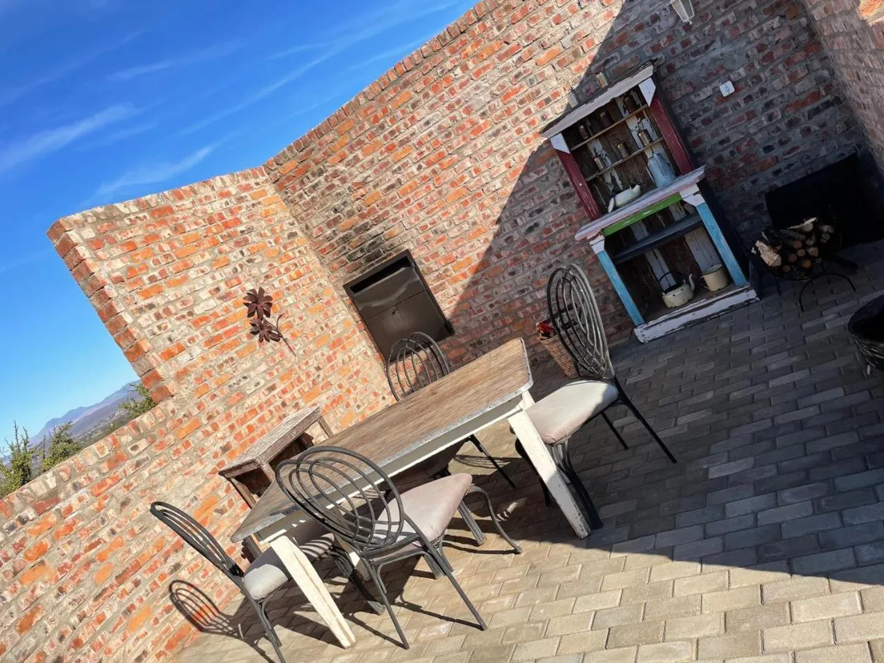 BBQ facilities in Klein Karoo Game Lodge