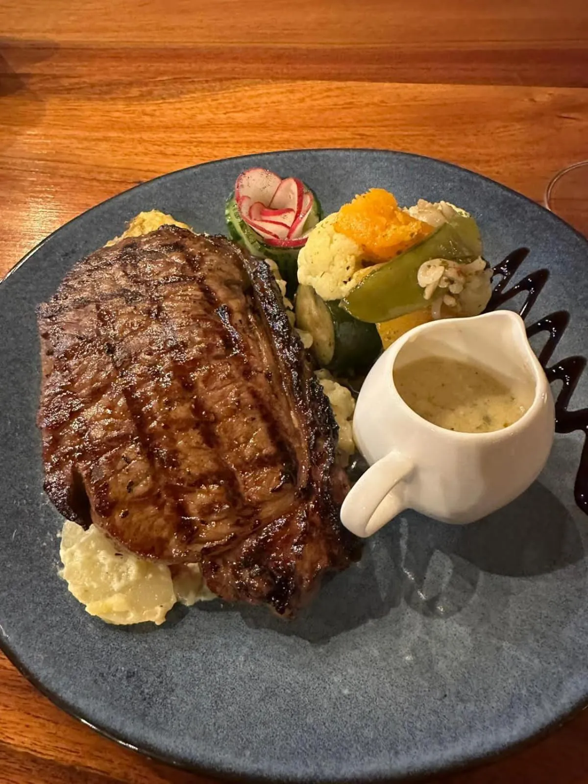 Restaurant/places to eat in Klein Karoo Game Lodge